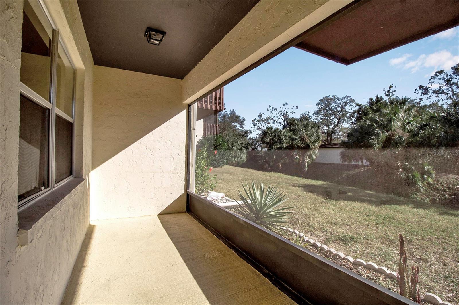 Image 10 of 43 For 3212 Ramblewood Drive N 3212