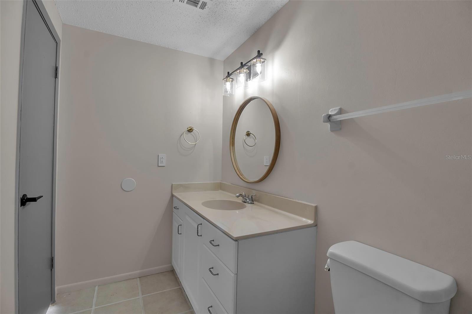 Image 25 of 43 For 3212 Ramblewood Drive N 3212