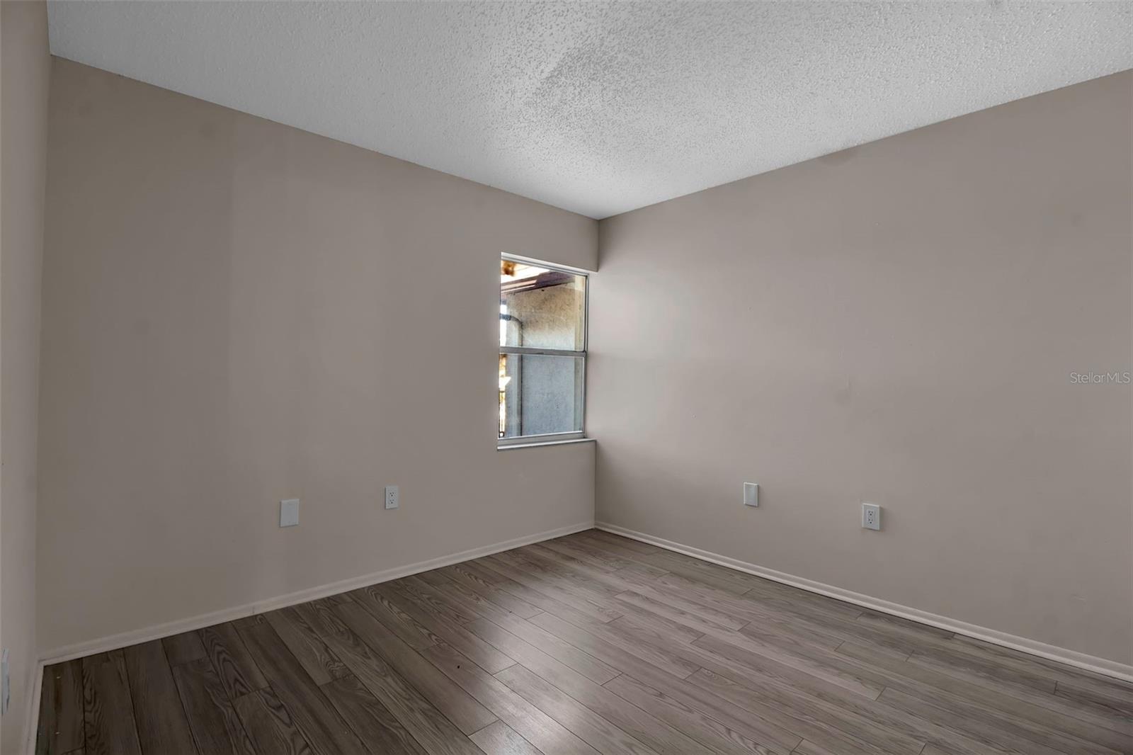 Image 27 of 43 For 3212 Ramblewood Drive N 3212