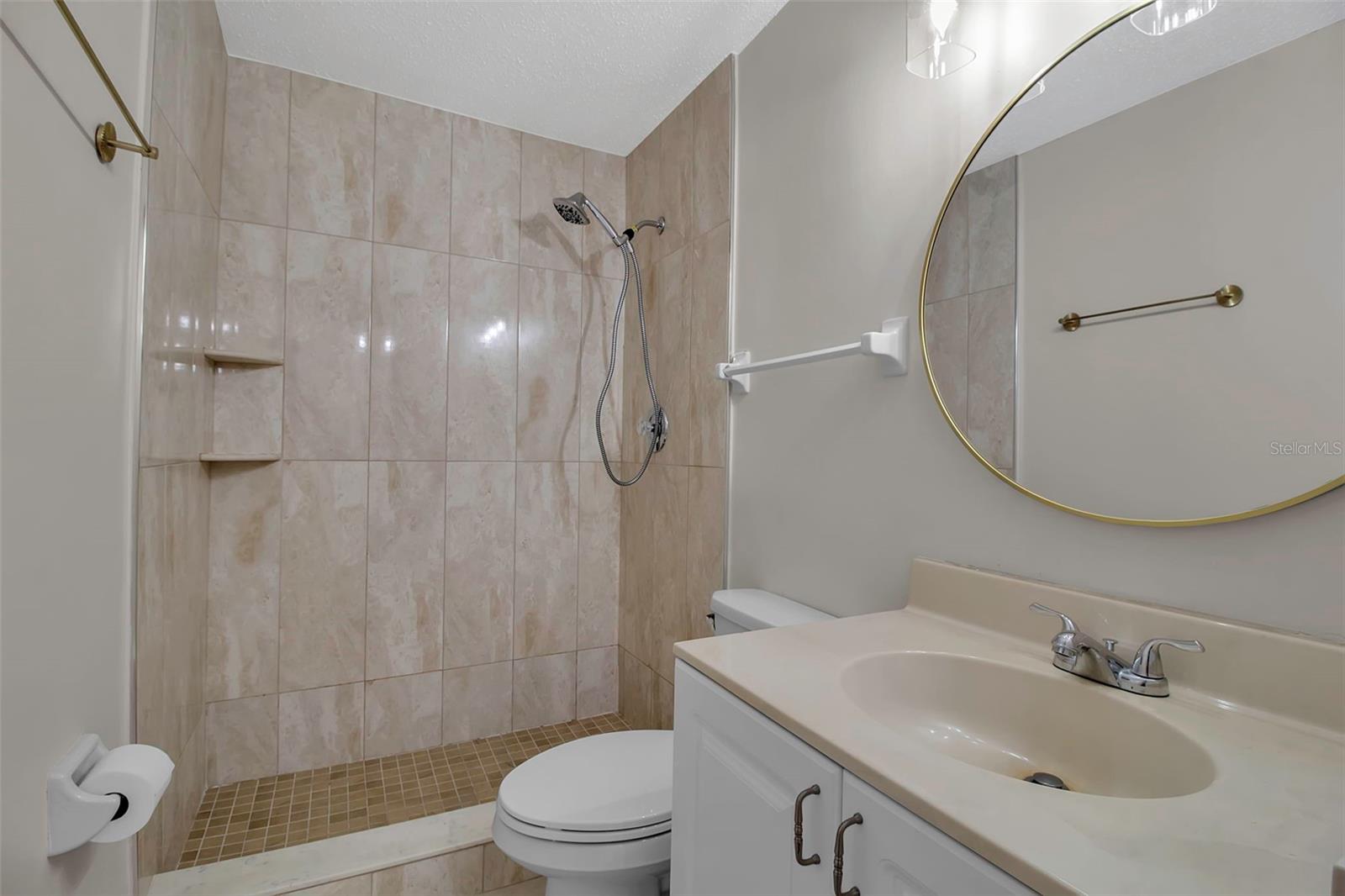 Image 29 of 43 For 3212 Ramblewood Drive N 3212