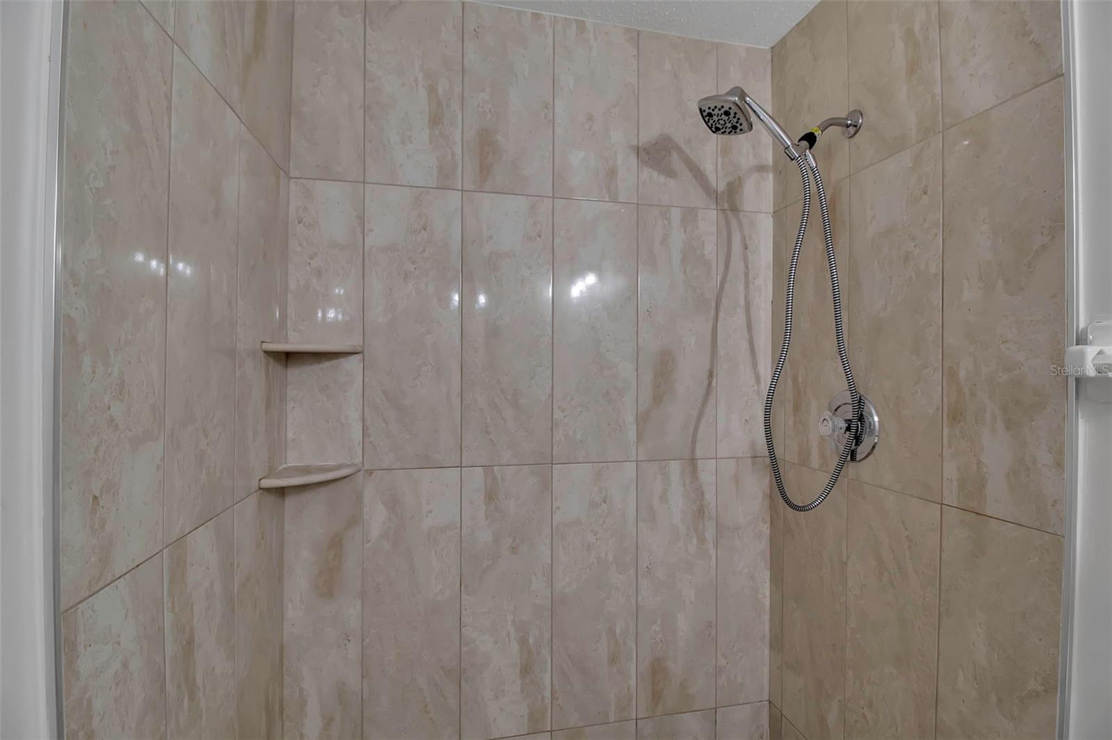 Image 30 of 43 For 3212 Ramblewood Drive N 3212