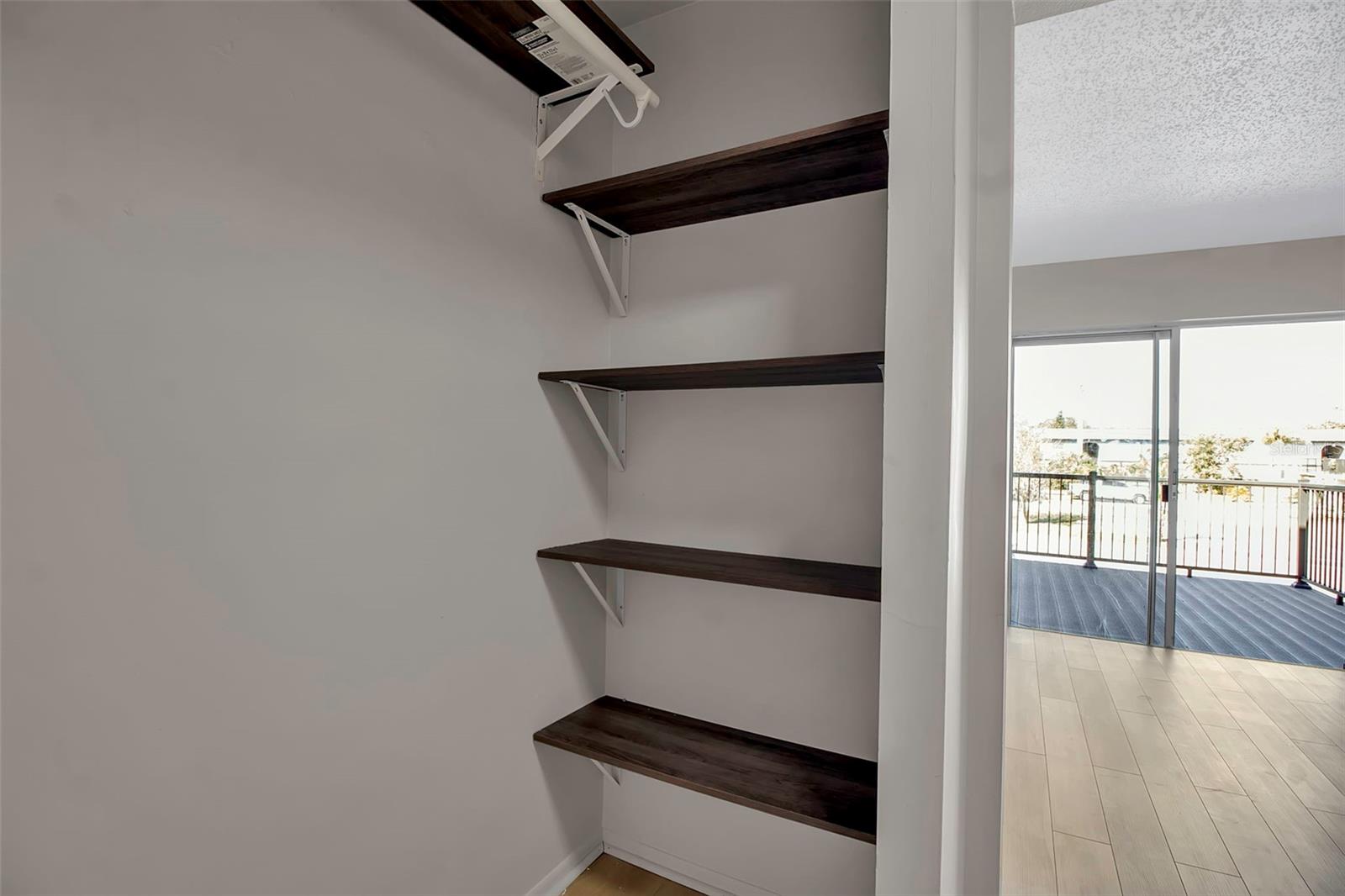 Image 38 of 43 For 3212 Ramblewood Drive N 3212