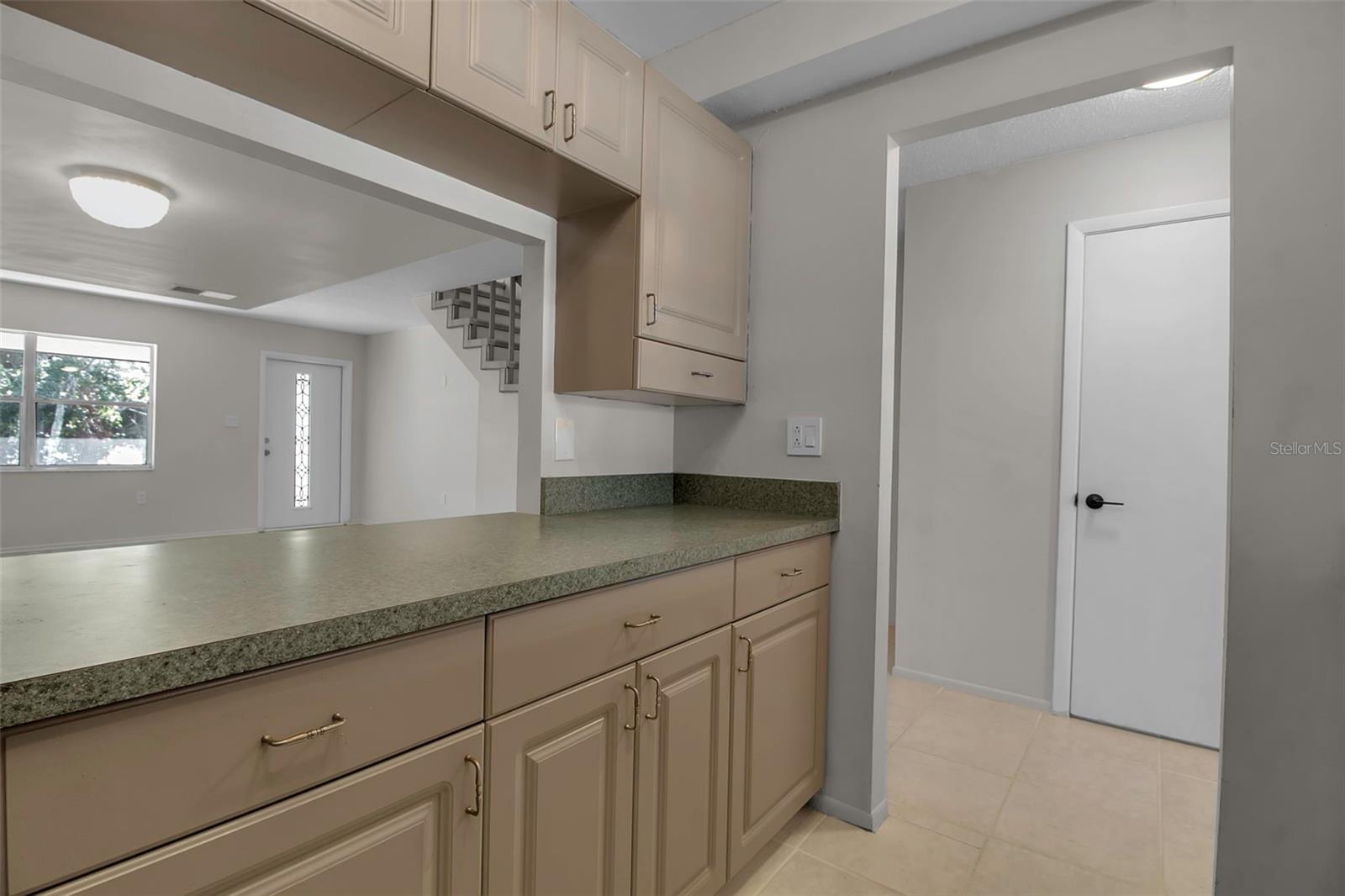 Image 7 of 43 For 3212 Ramblewood Drive N 3212