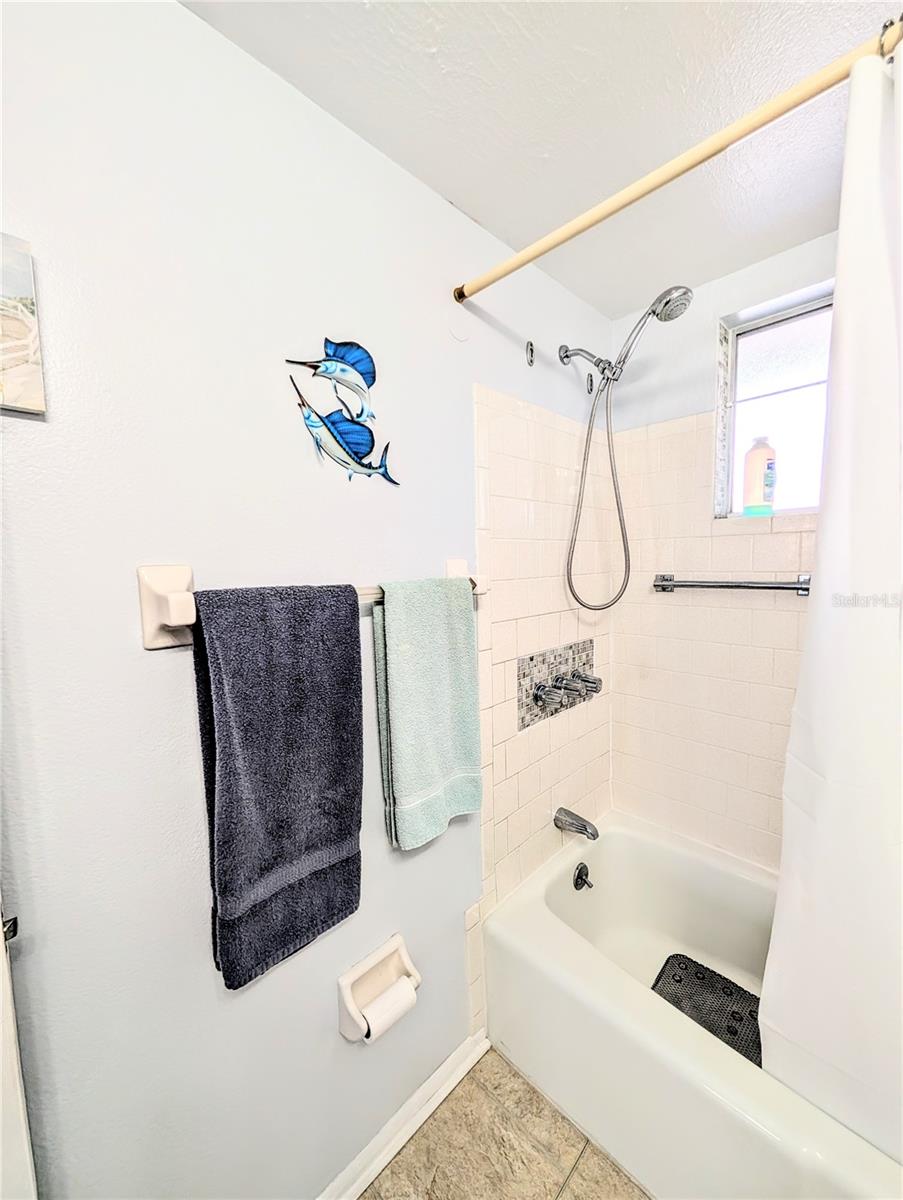 Image 9 of 28 For 2328 Canal Drive G26