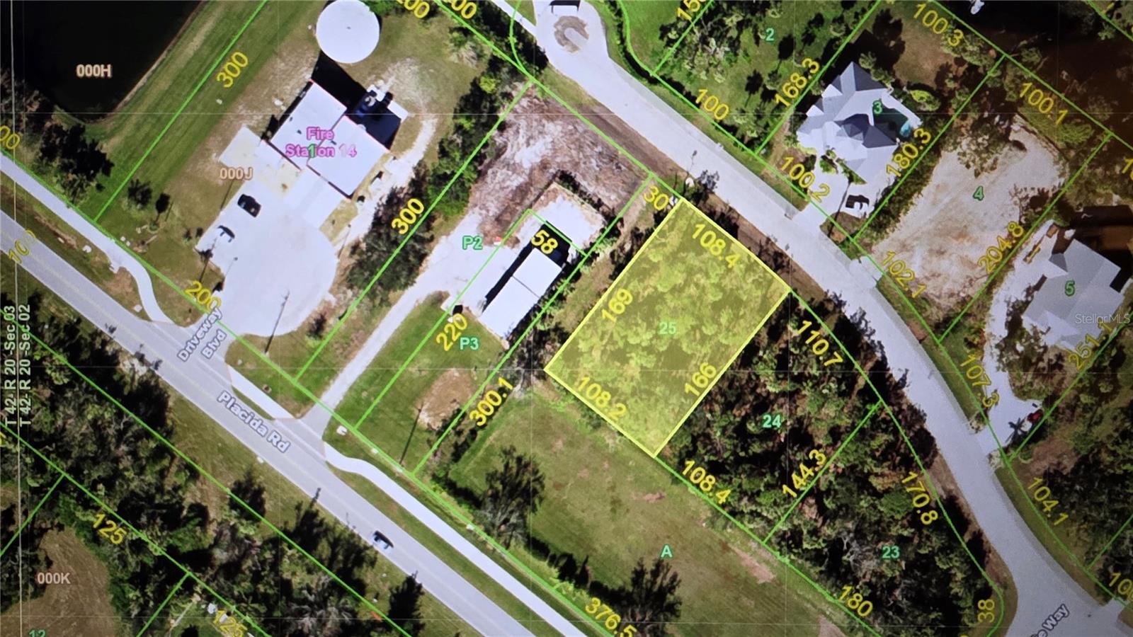 Image 10 of 16 For 10071 Creekside Drive