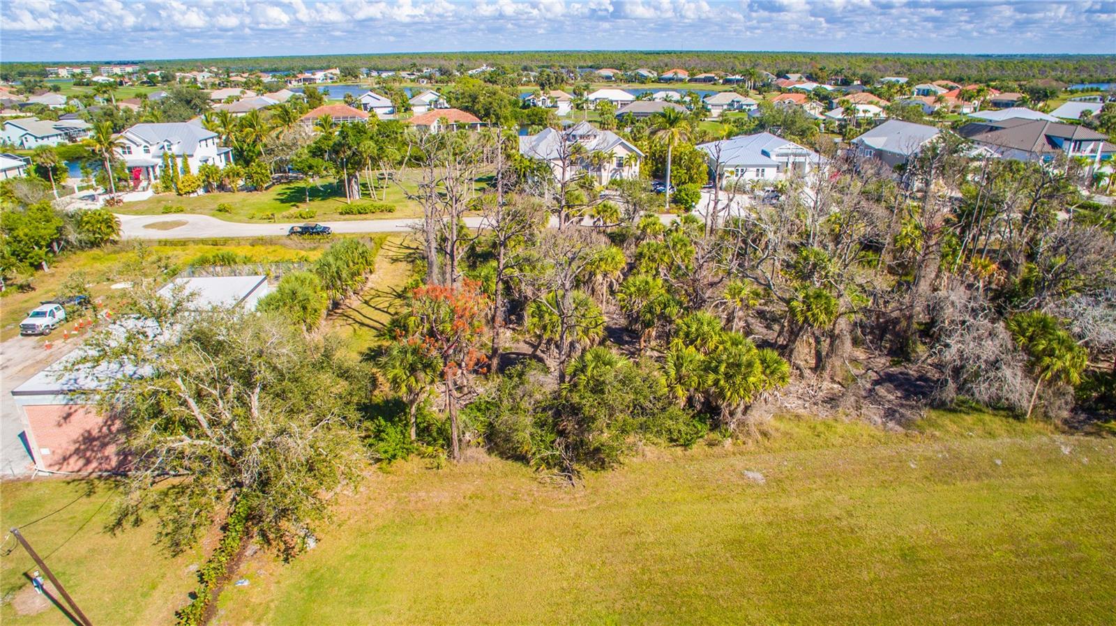 Image 3 of 16 For 10071 Creekside Drive