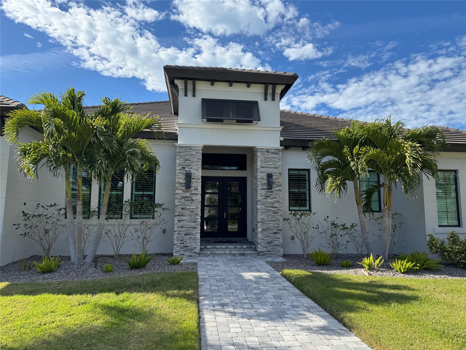 Details for 3605 Beneva Oaks Circle, SARASOTA, FL 34238