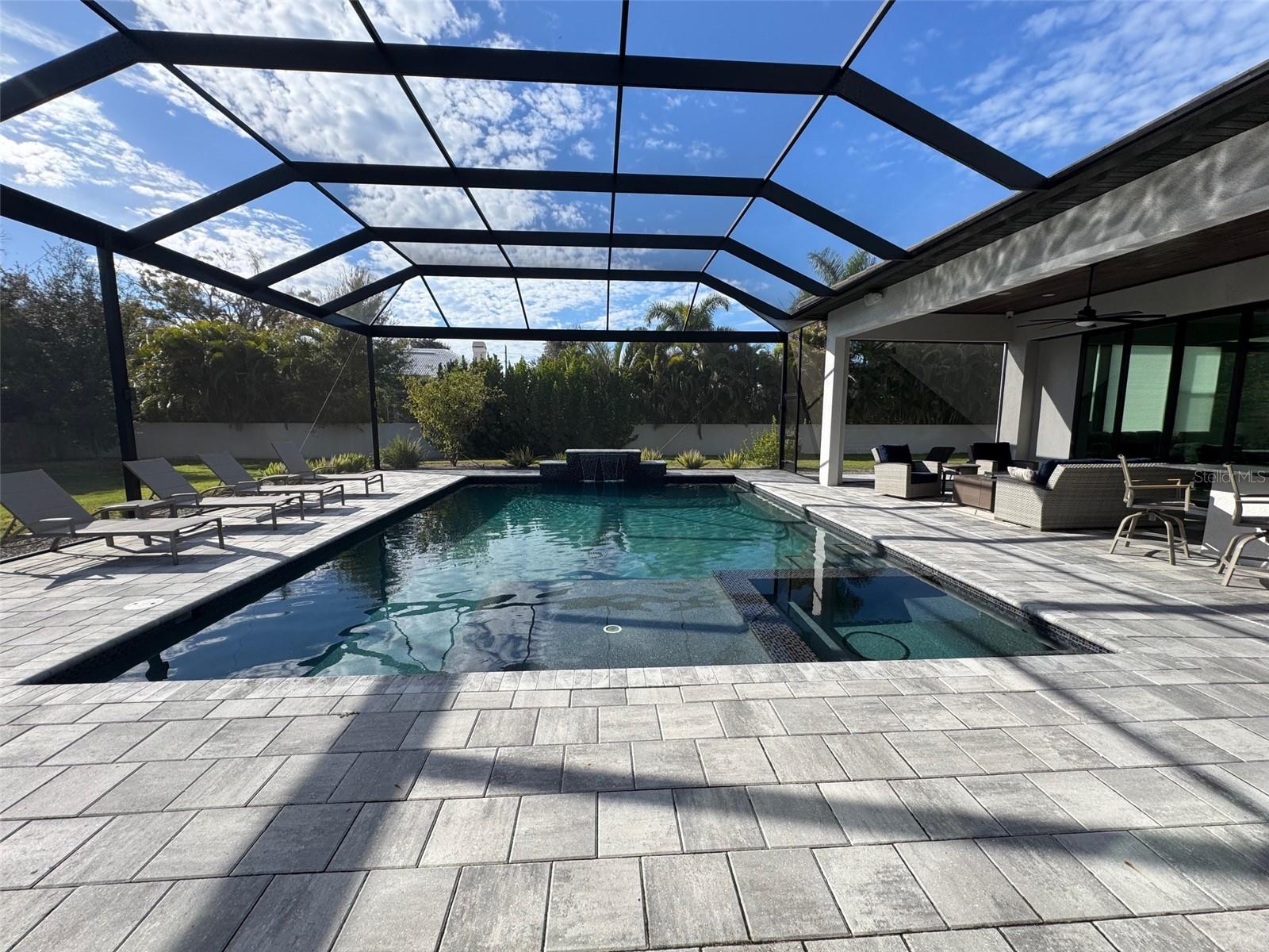 Image 11 of 85 For 3605 Beneva Oaks Circle