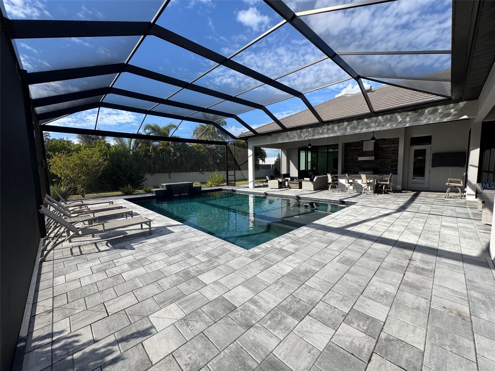 Image 12 of 85 For 3605 Beneva Oaks Circle