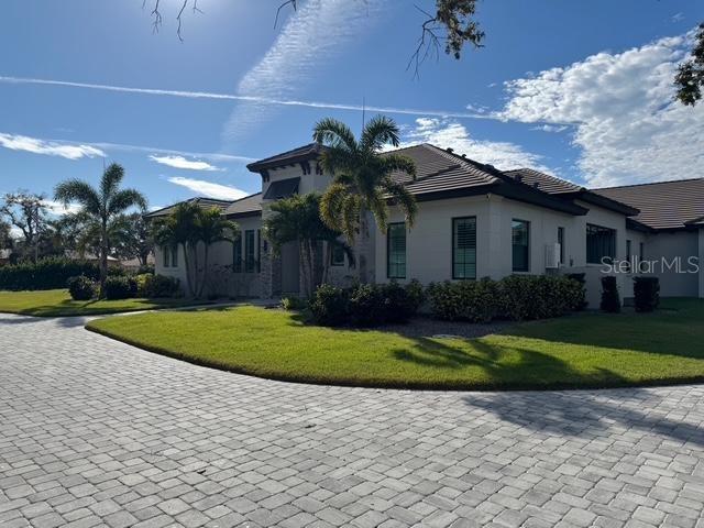 Image 2 of 85 For 3605 Beneva Oaks Circle