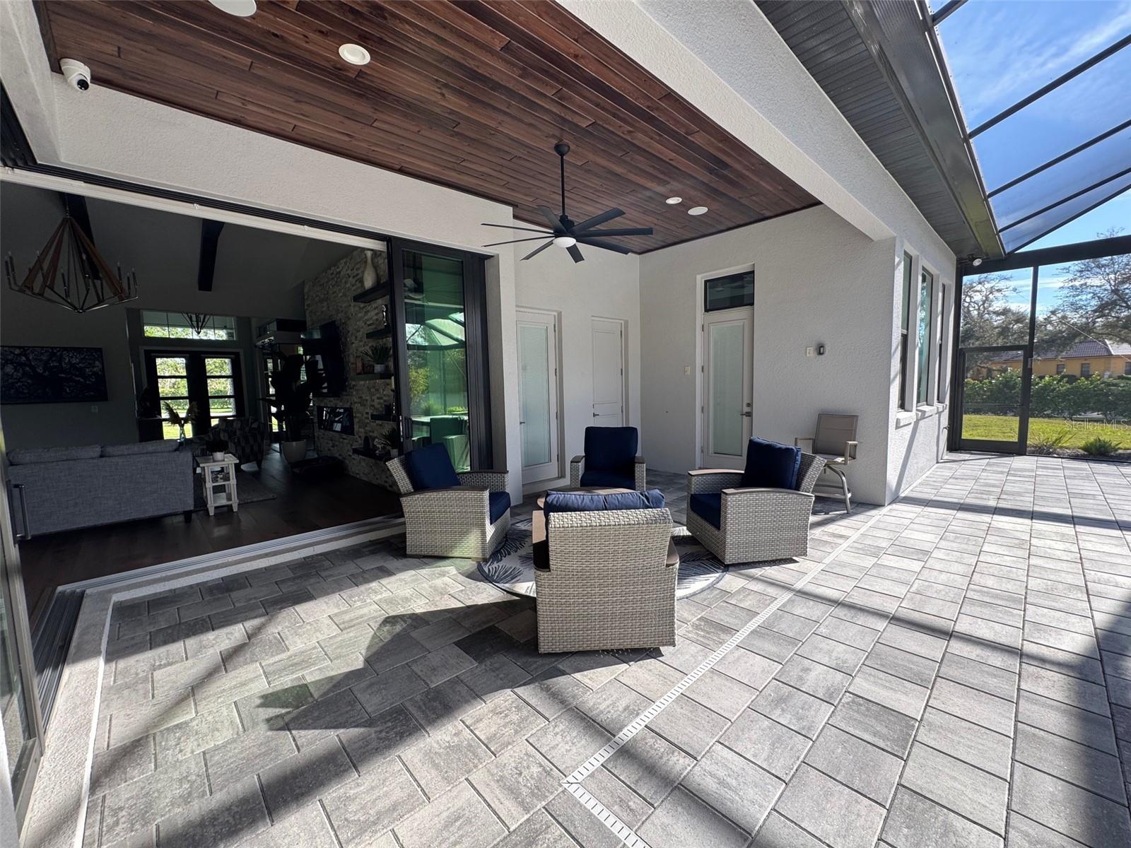 Image 20 of 85 For 3605 Beneva Oaks Circle