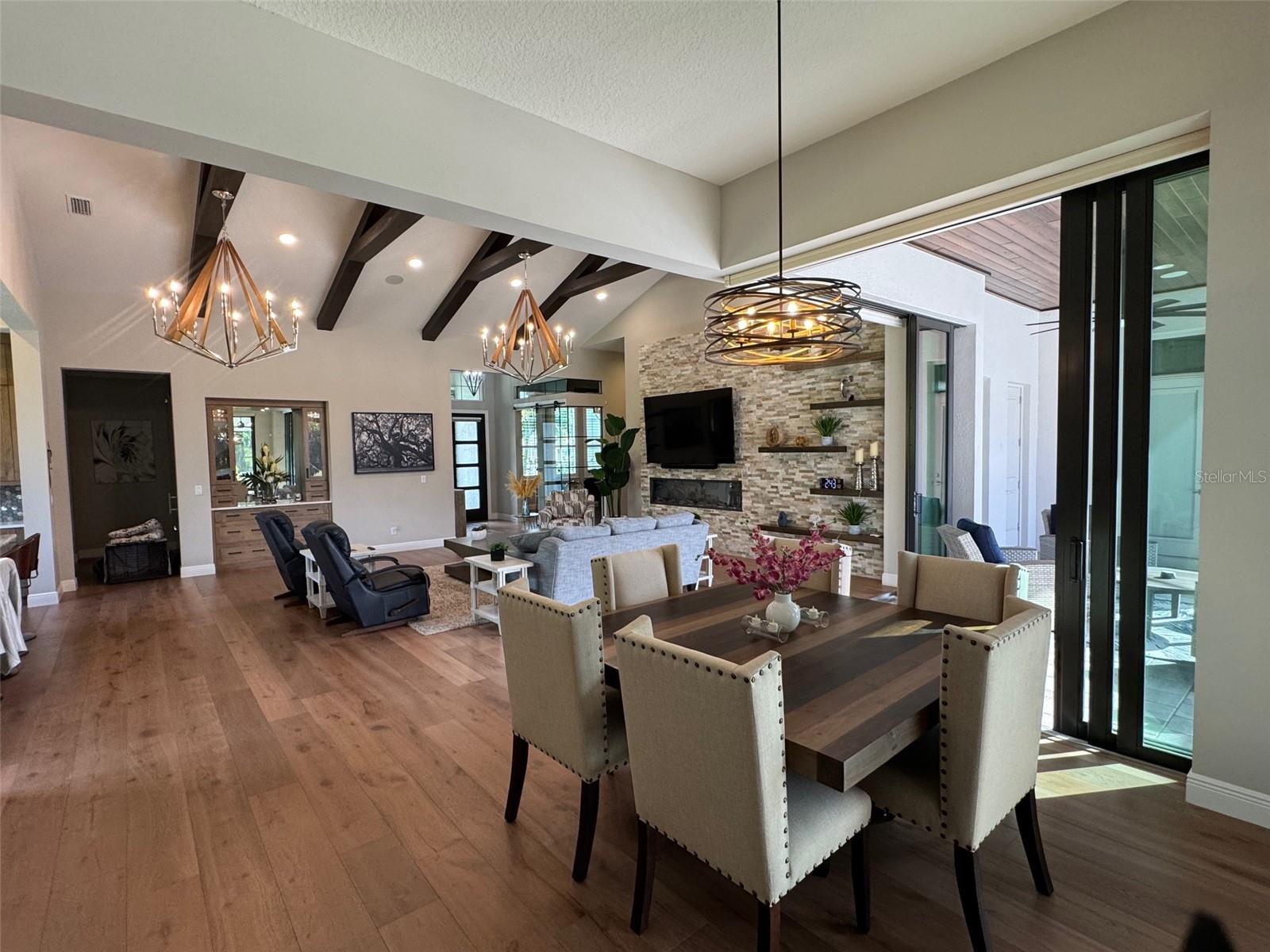 Image 29 of 85 For 3605 Beneva Oaks Circle