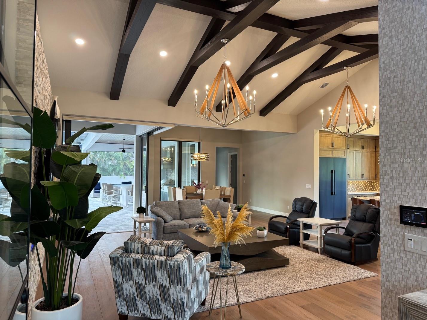 Image 40 of 85 For 3605 Beneva Oaks Circle