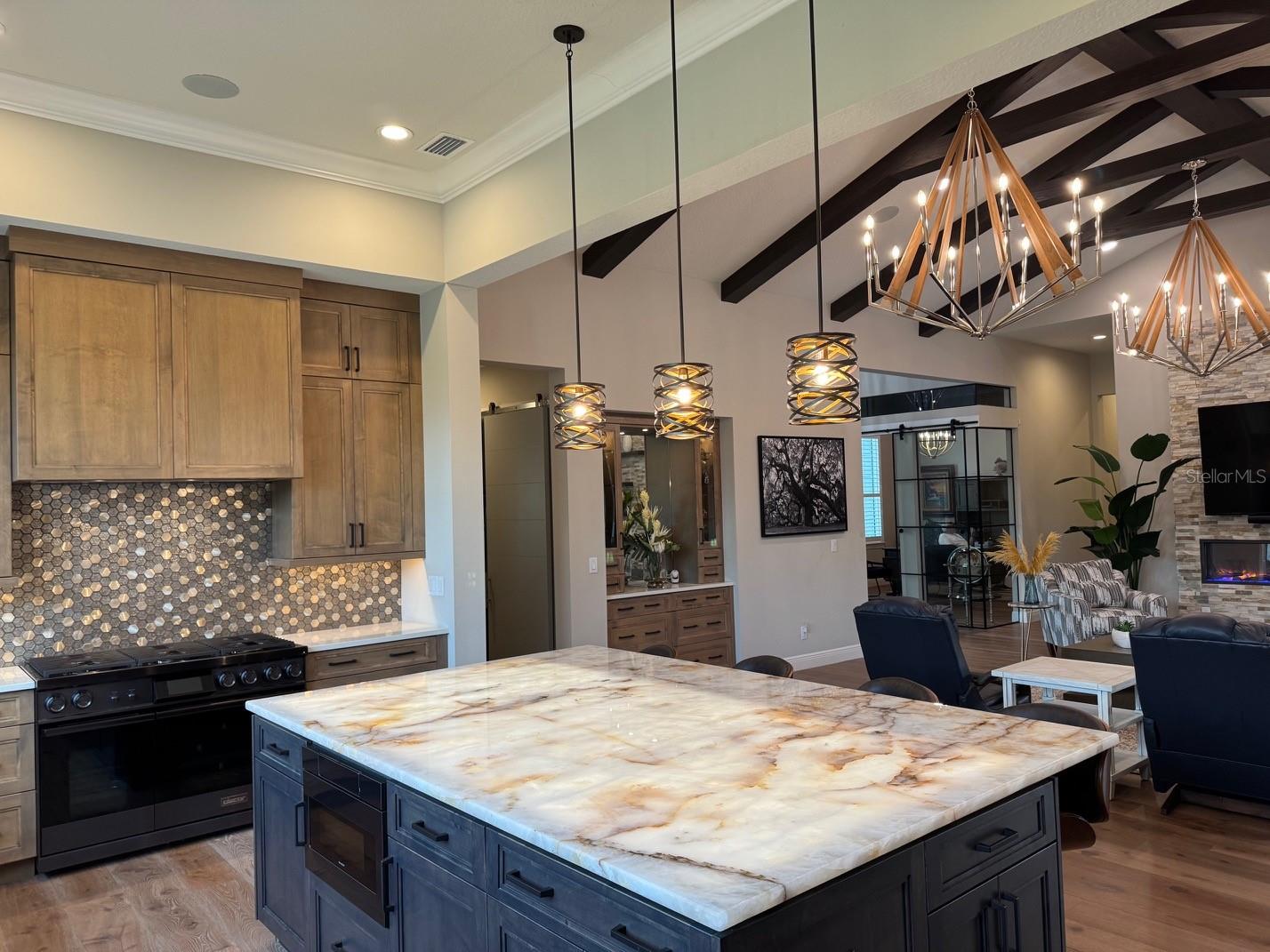 Image 51 of 85 For 3605 Beneva Oaks Circle