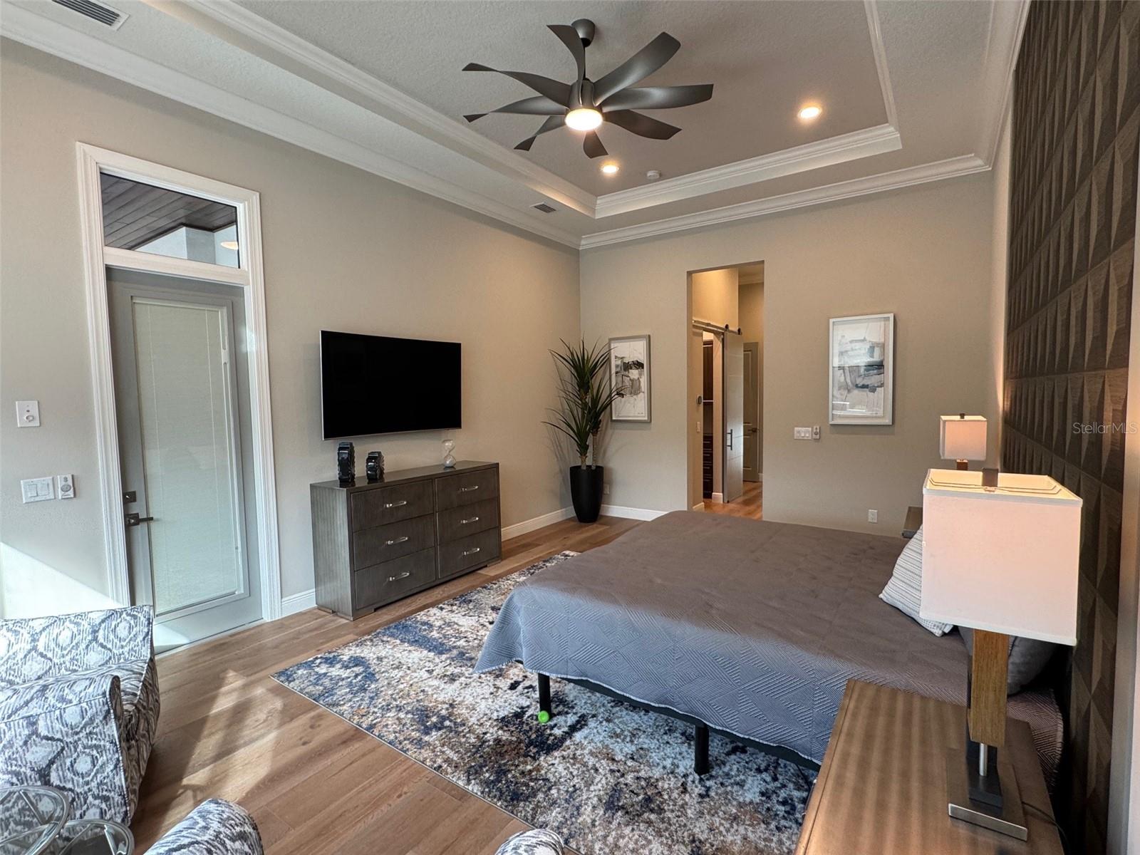 Image 56 of 85 For 3605 Beneva Oaks Circle