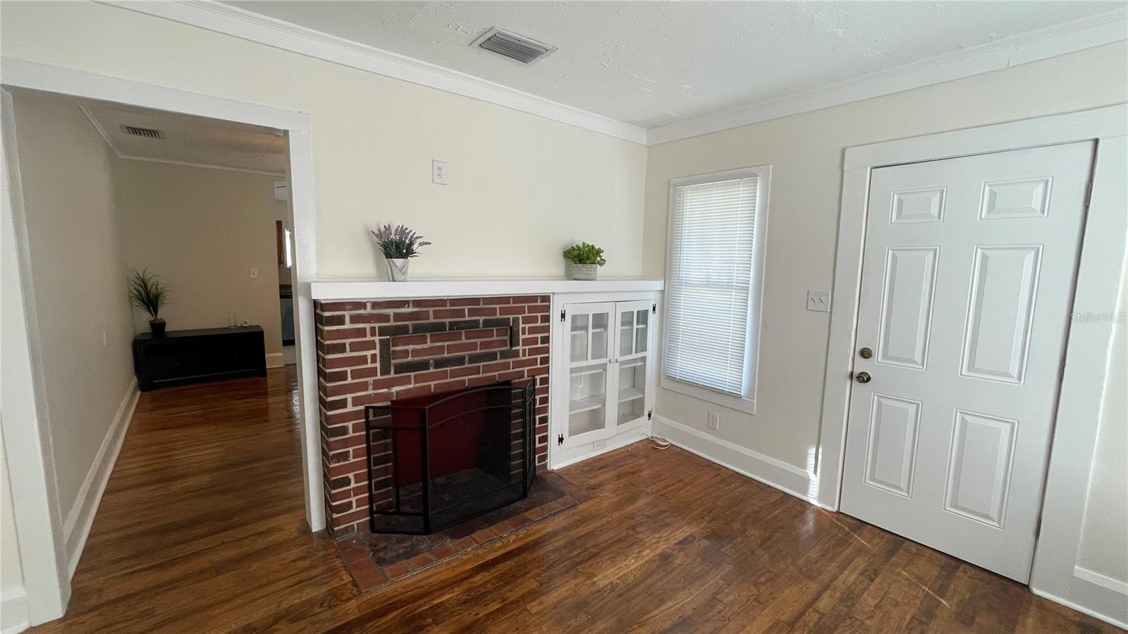 Image 5 of 22 For 3503 7th Avenue W A