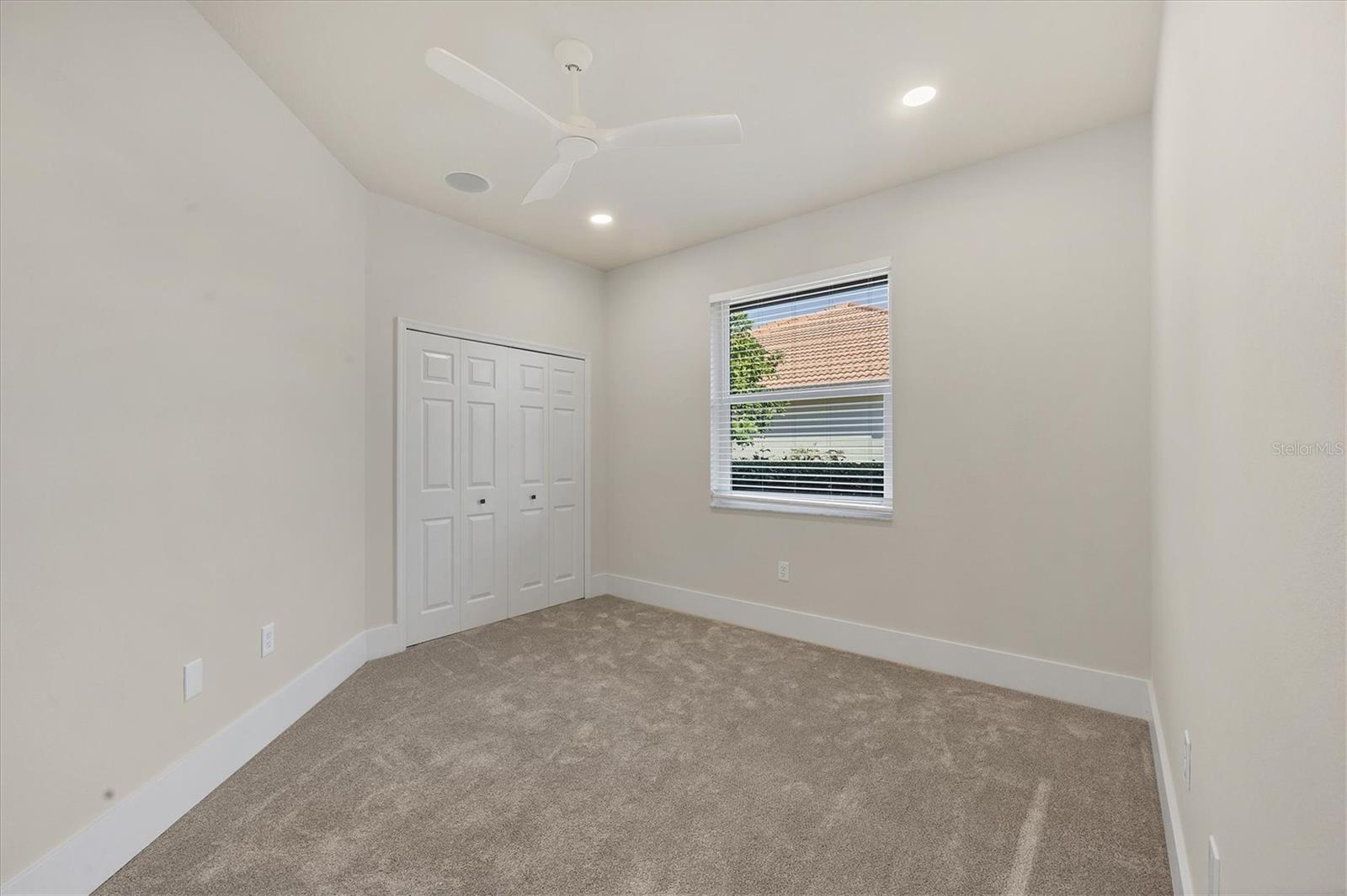 Image 24 of 65 For 8033 Fairhaven Glen