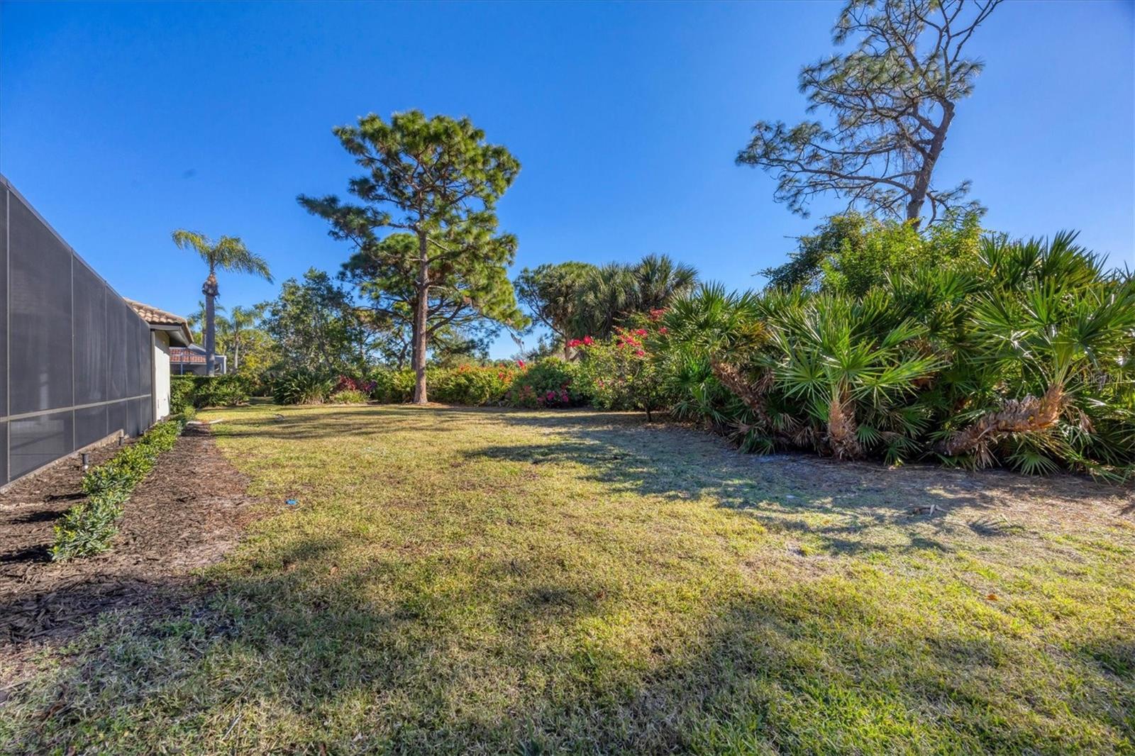 Image 38 of 65 For 8033 Fairhaven Glen