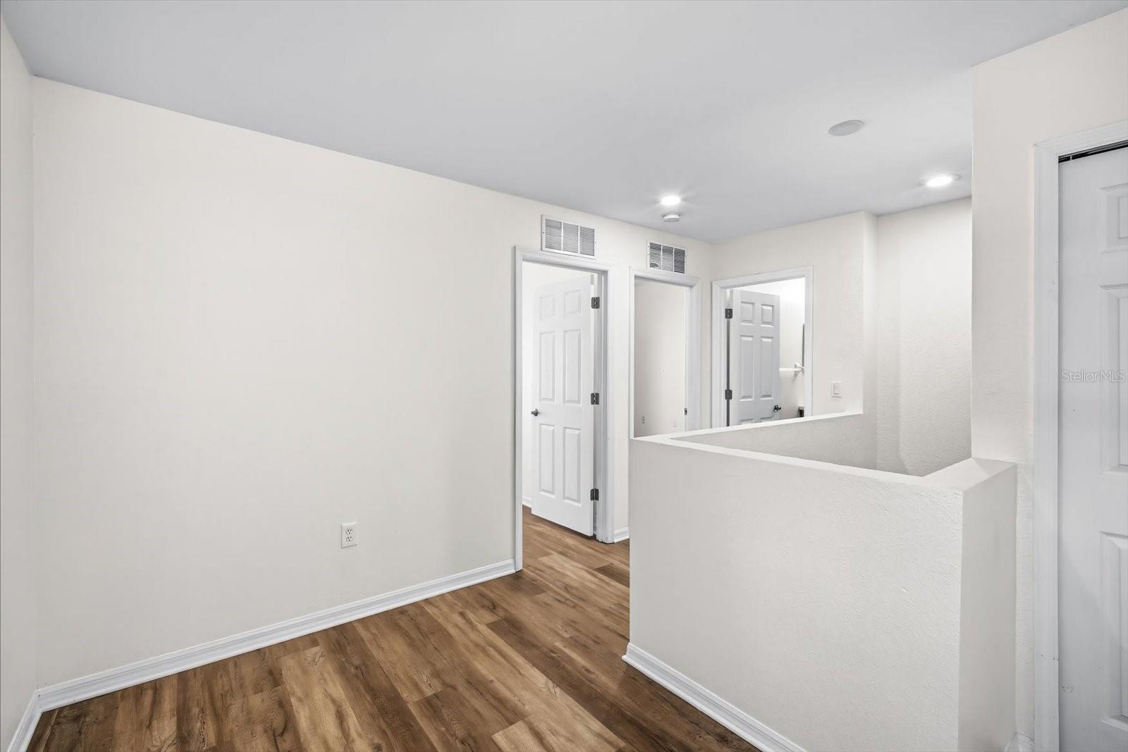 Image 20 of 38 For 1717 Hammocks Avenue 1717