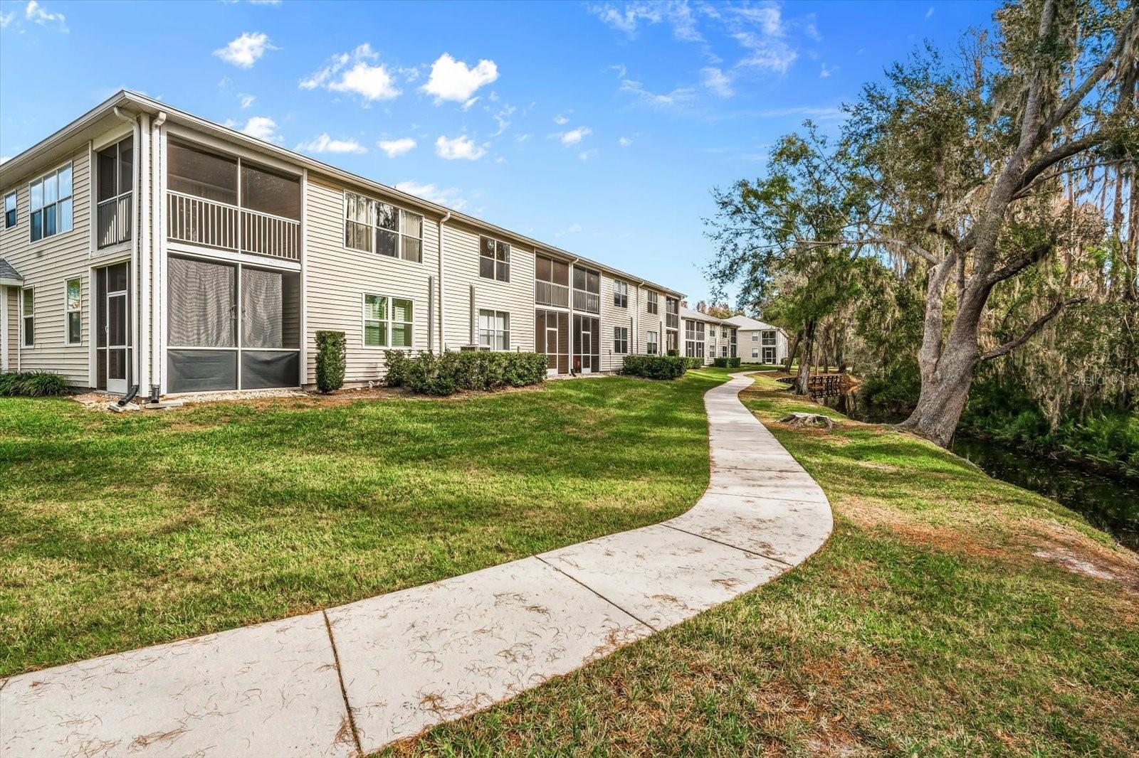 Image 26 of 38 For 1717 Hammocks Avenue 1717