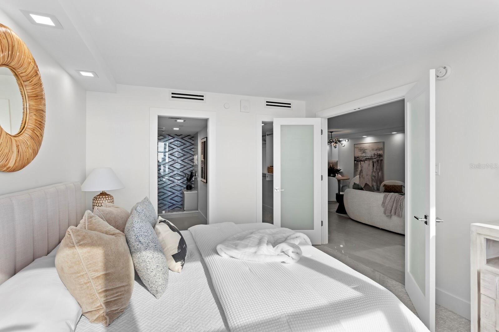 Image 23 of 42 For 888 Blvd Of The Arts  1402