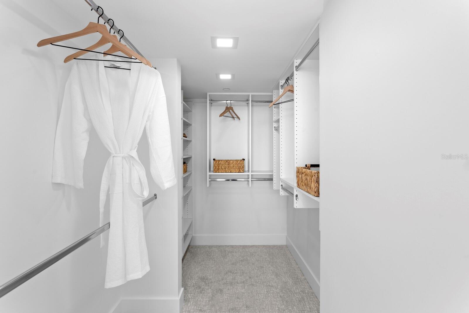 Image 26 of 42 For 888 Blvd Of The Arts  1402