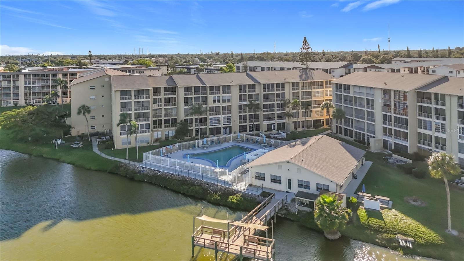 Image 27 of 33 For 3785 Lake Bayshore Drive H-405