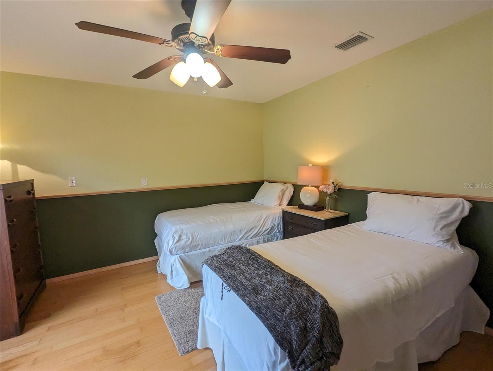 Image 9 of 14 For 5409 Palm Aire Drive