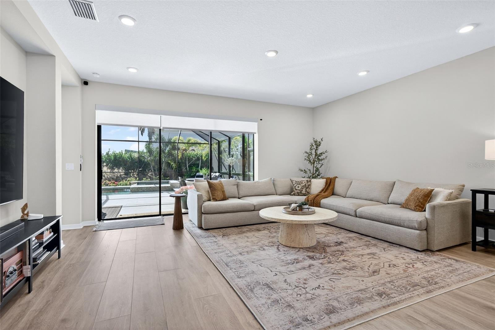 Image 44 of 99 For 16106 Culpepper Drive