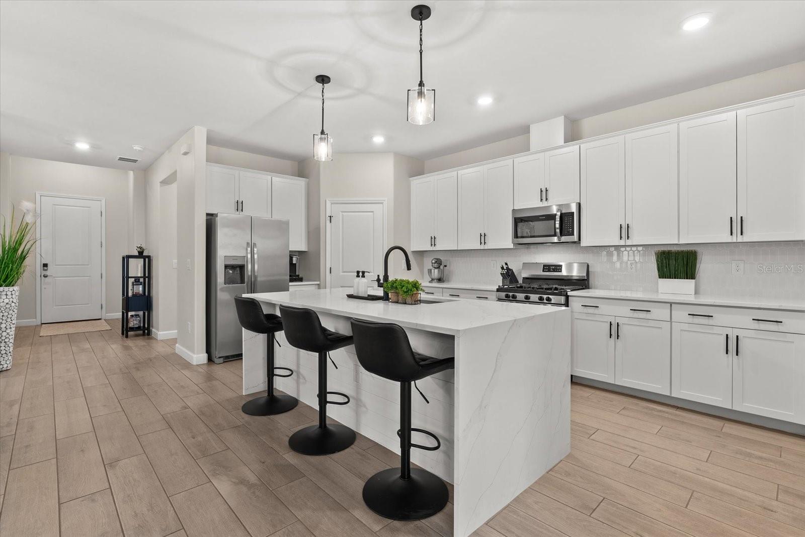 Image 11 of 64 For 5209 Blue Crush Street