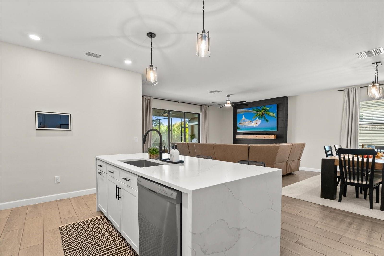 Image 13 of 64 For 5209 Blue Crush Street