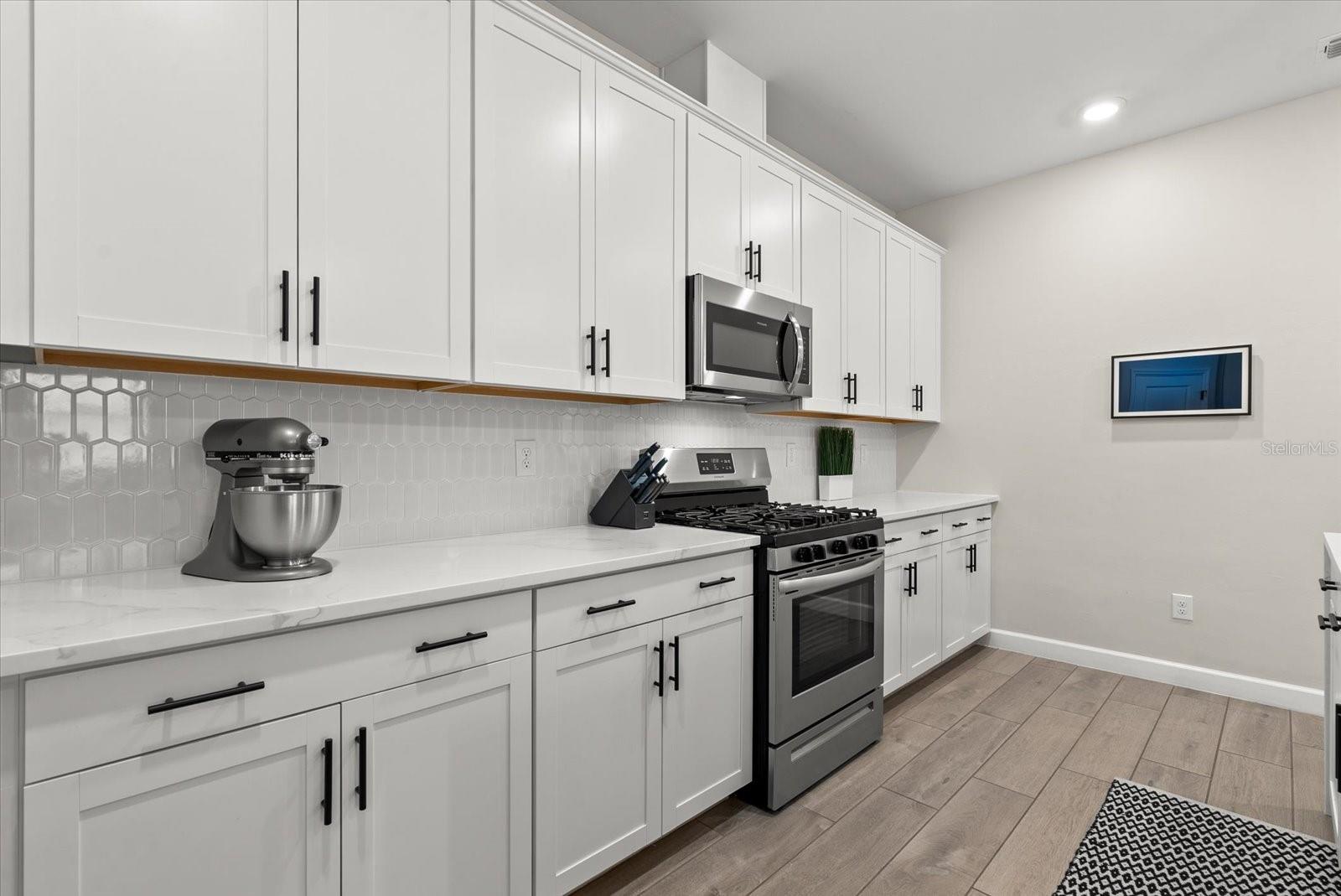 Image 14 of 64 For 5209 Blue Crush Street