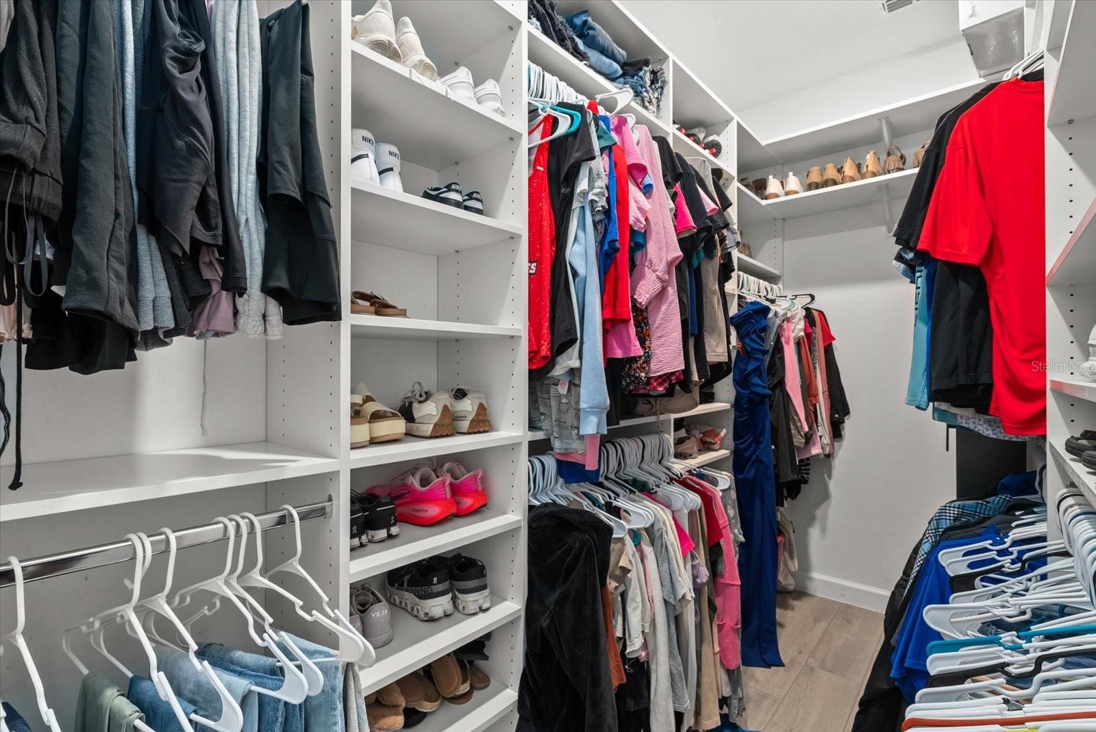 Image 27 of 64 For 5209 Blue Crush Street