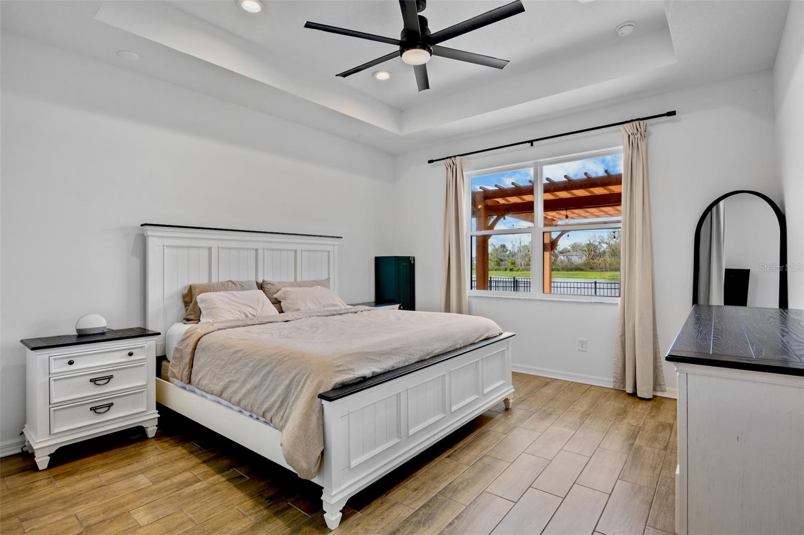 Image 12 of 31 For 8806 Windlass Cove