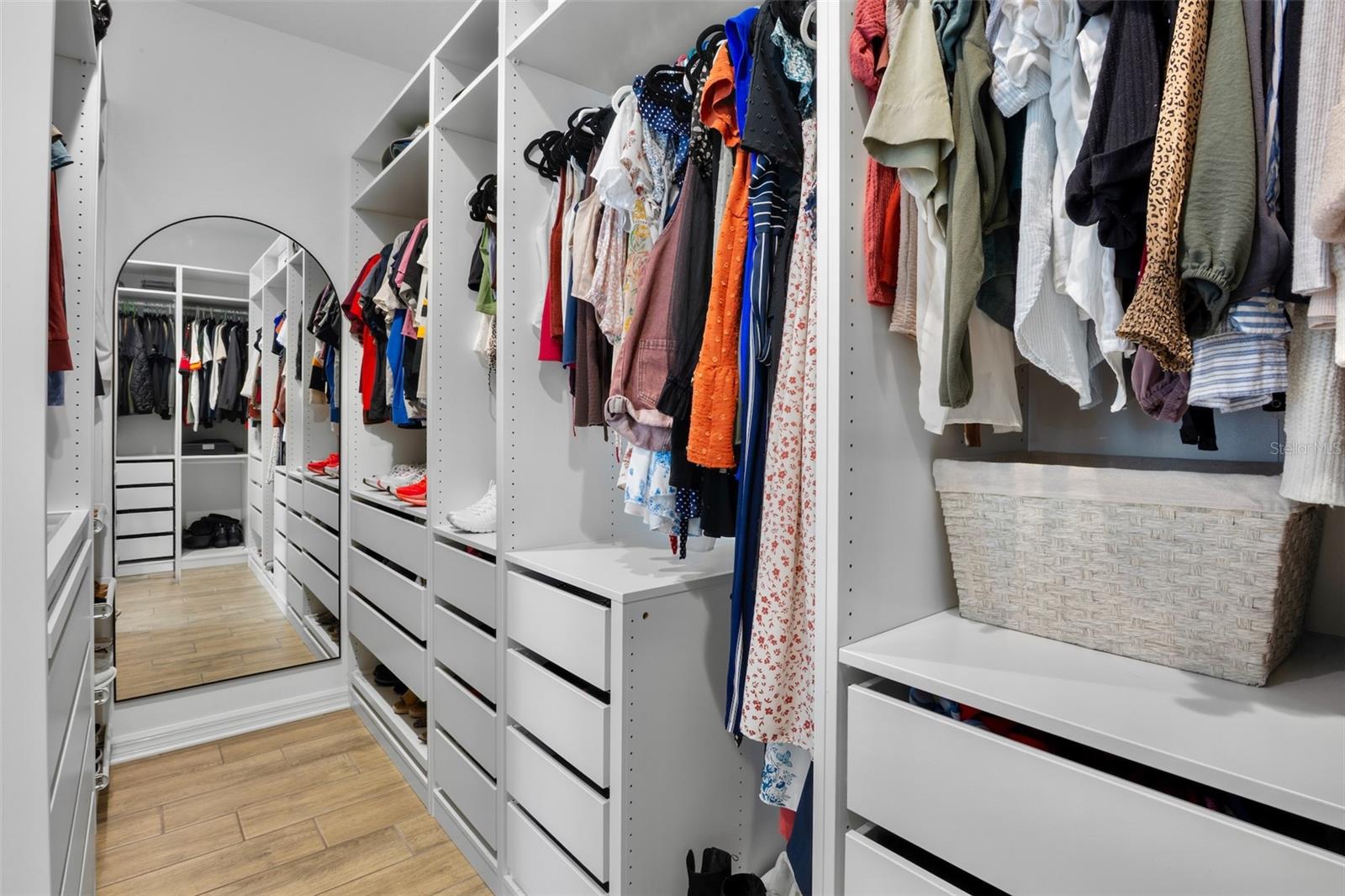 Image 16 of 31 For 8806 Windlass Cove