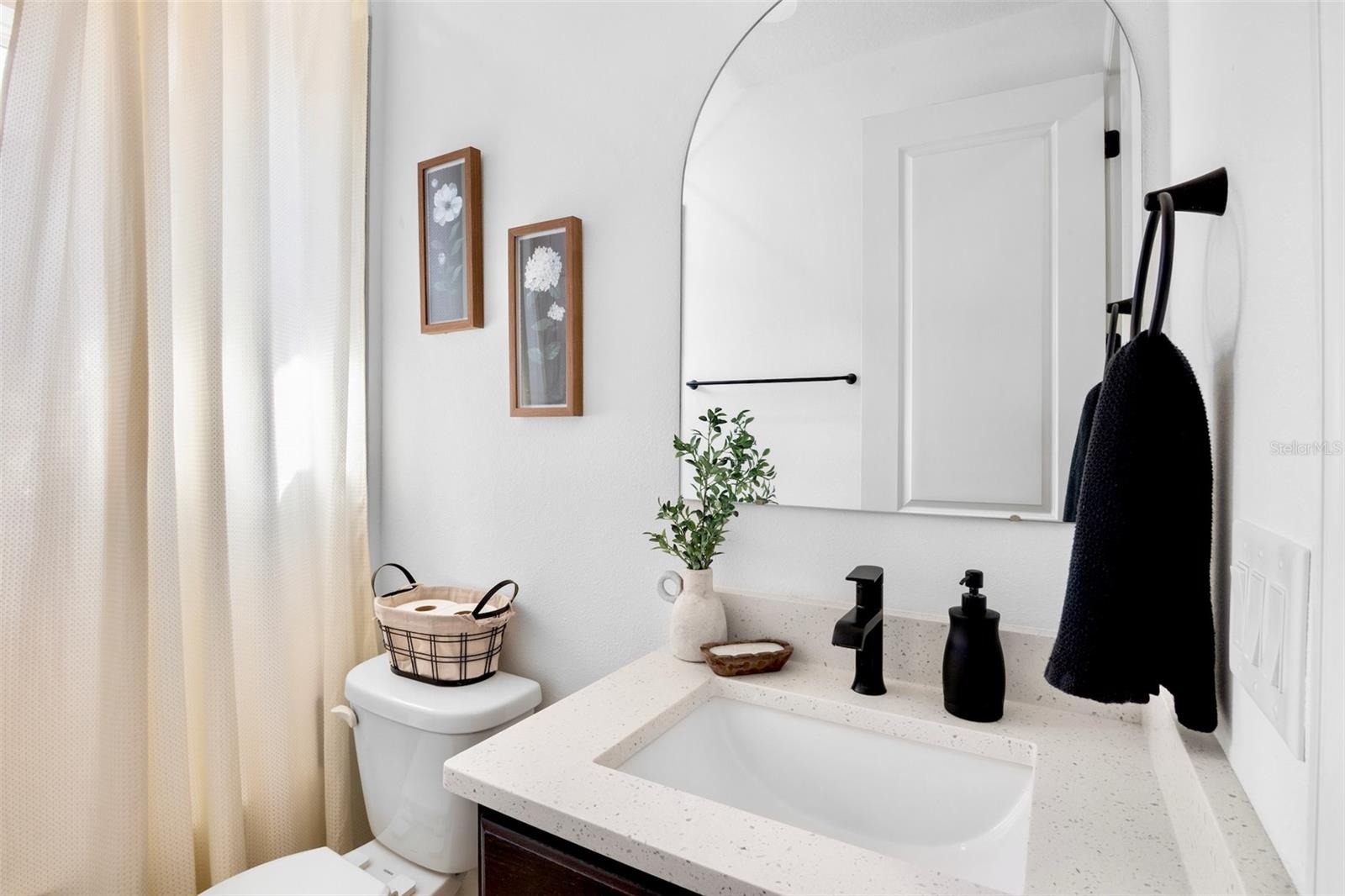 Image 19 of 31 For 8806 Windlass Cove