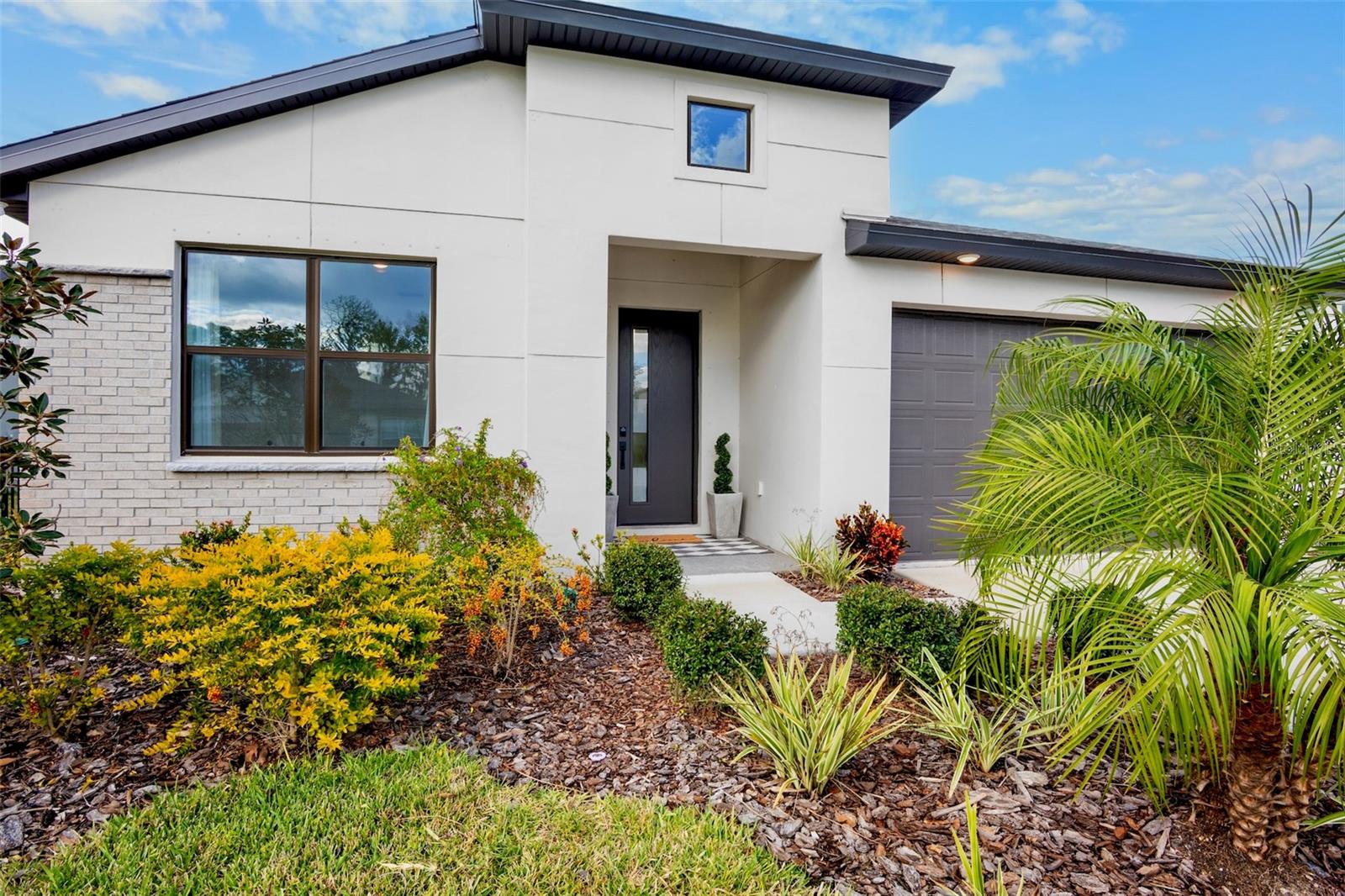 Image 2 of 31 For 8806 Windlass Cove