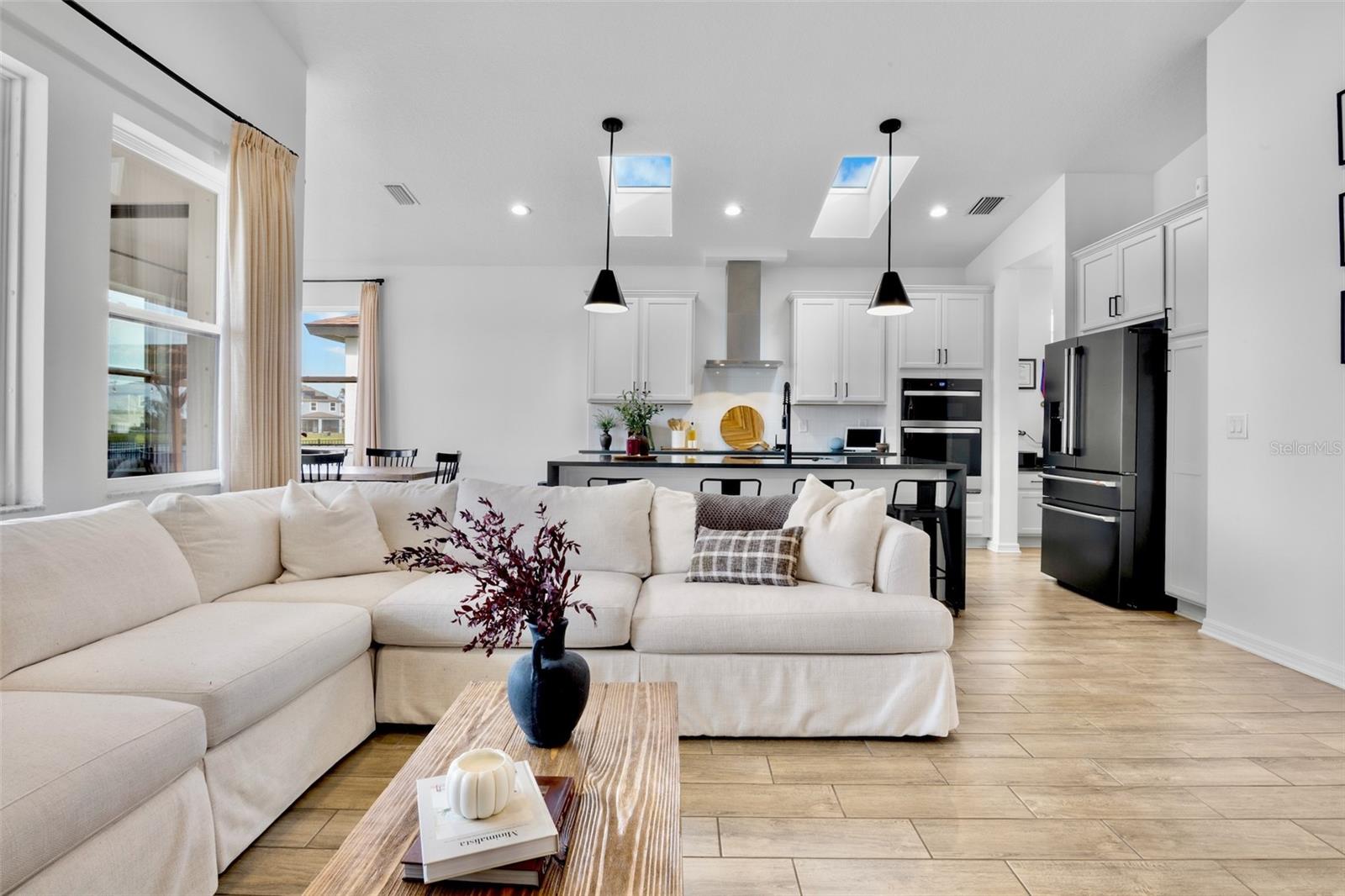 Image 9 of 31 For 8806 Windlass Cove