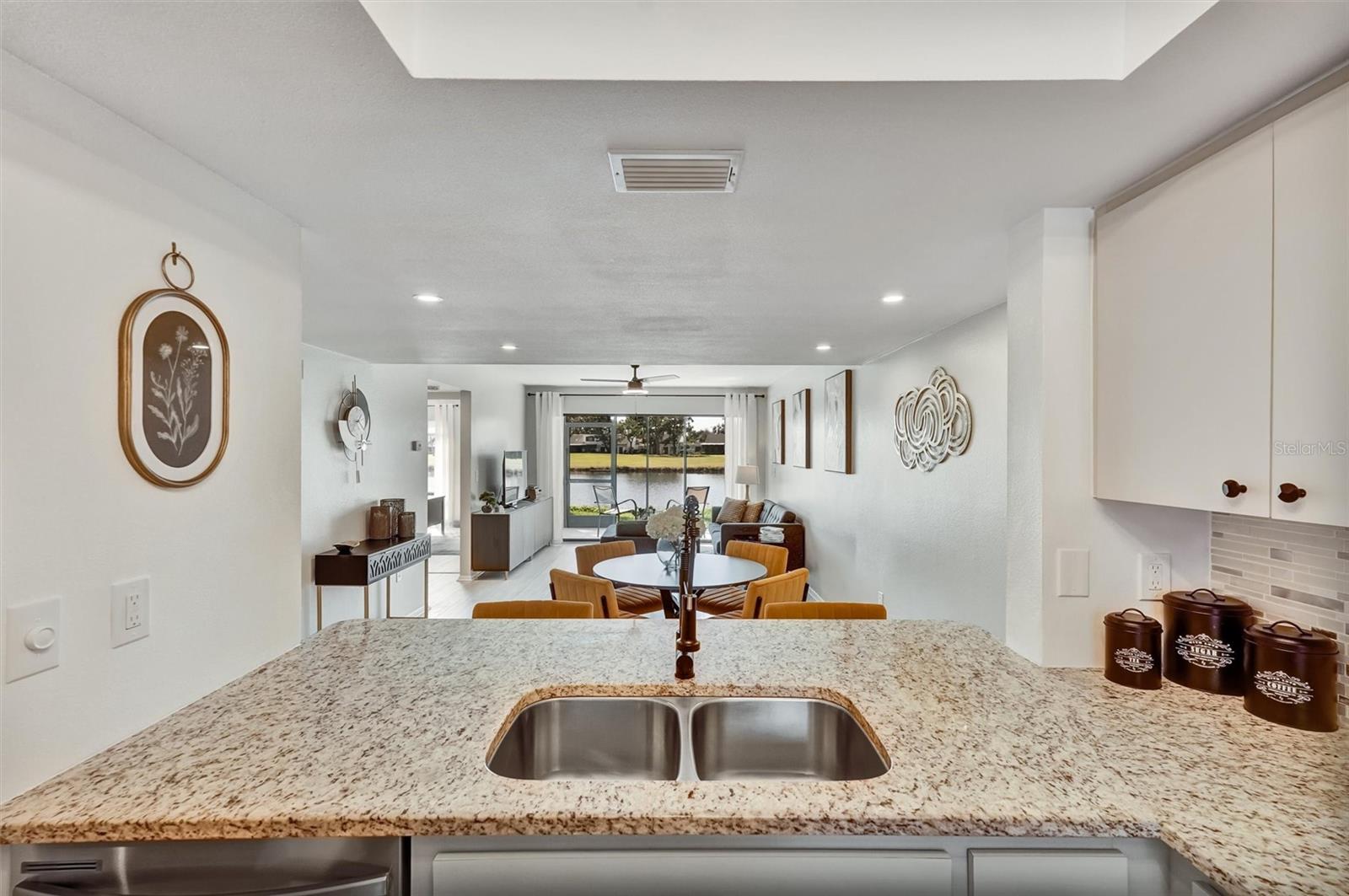 Image 12 of 27 For 3029 Taywood Meadows