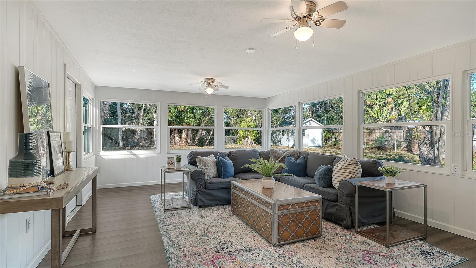 Image 14 of 38 For 209 Briggs Court