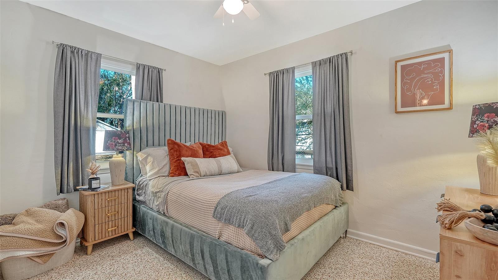 Image 22 of 38 For 209 Briggs Court