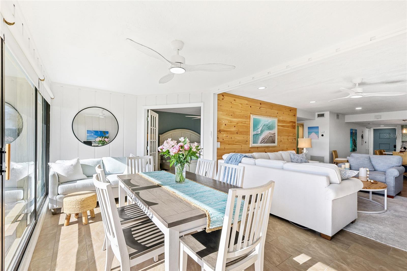 Image 20 of 38 For 6500 Flotilla Drive 196