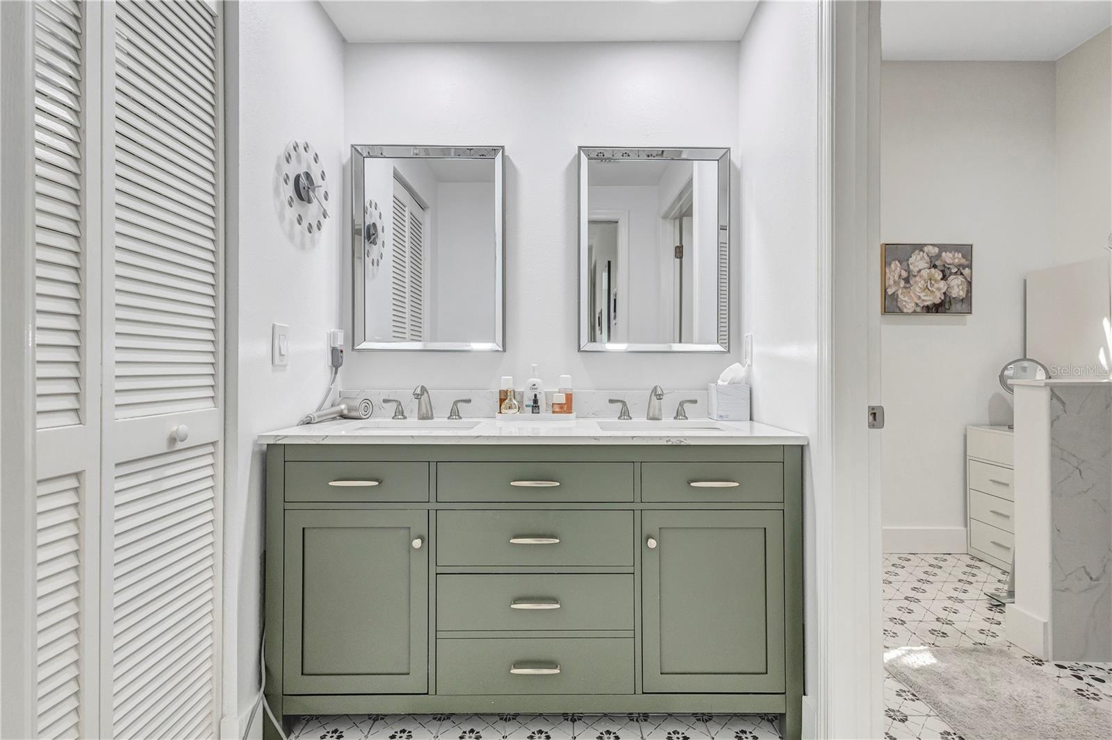 Image 30 of 62 For 6912 Stoneywalk Court