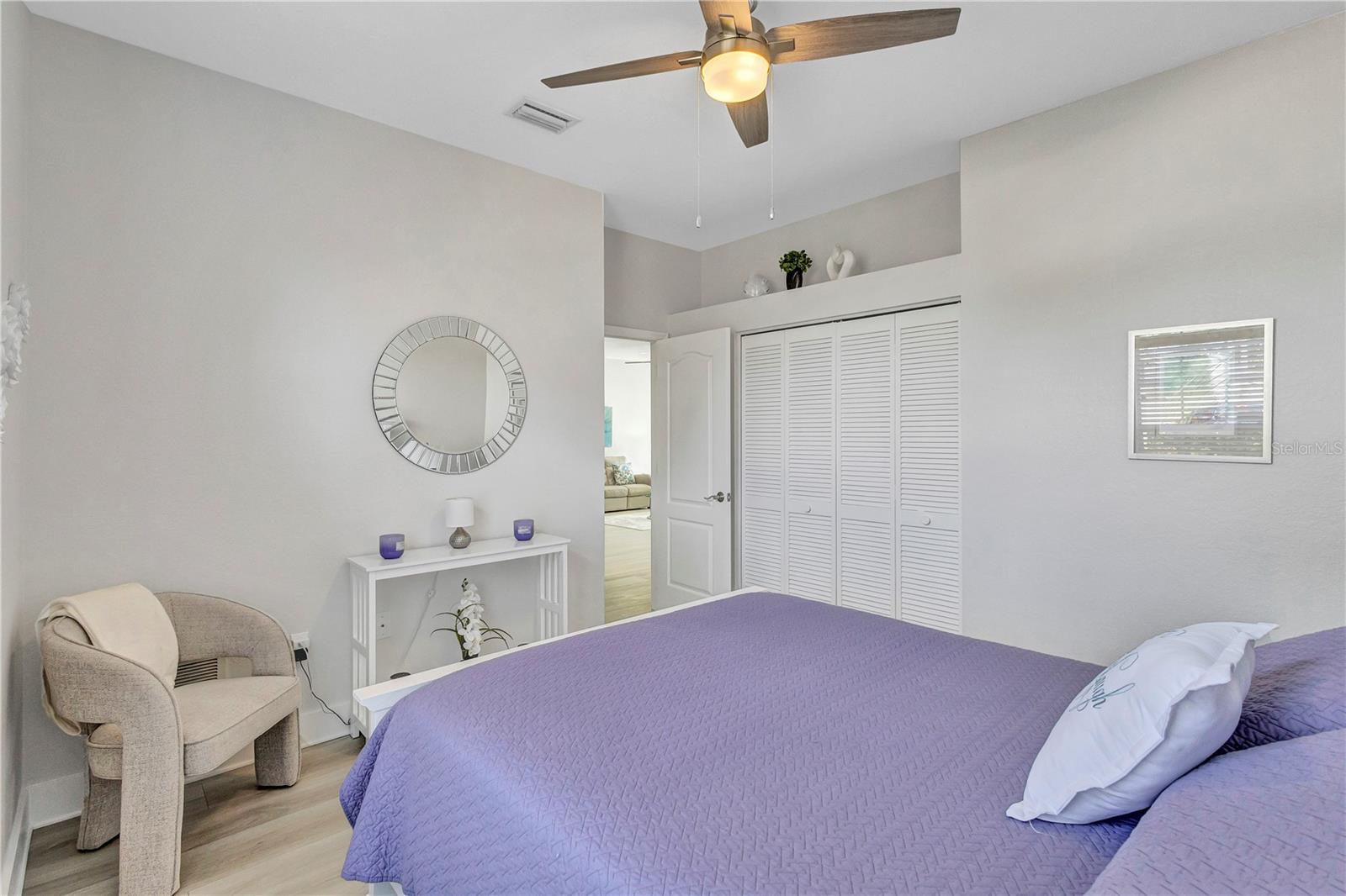 Image 34 of 62 For 6912 Stoneywalk Court