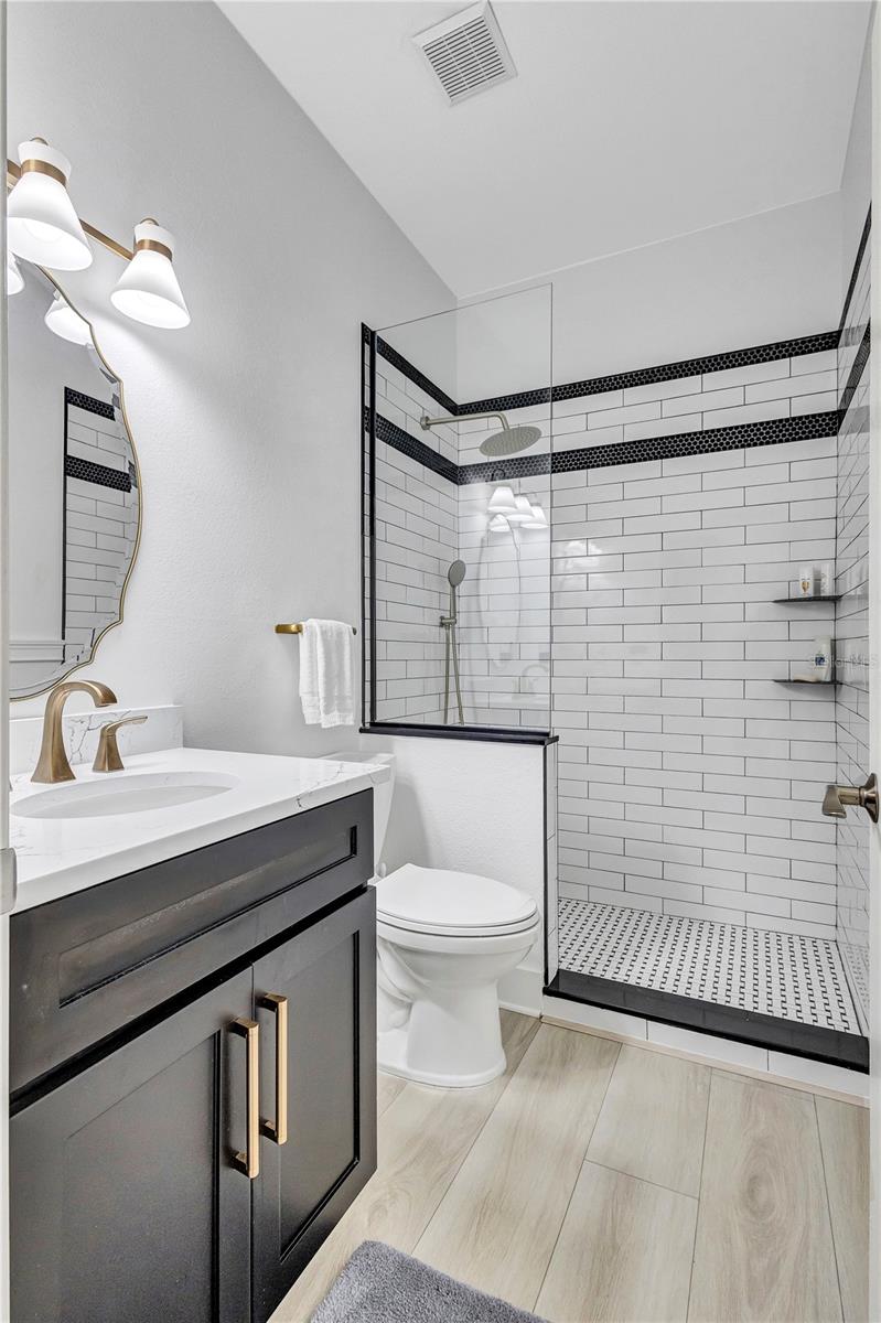 Image 36 of 62 For 6912 Stoneywalk Court