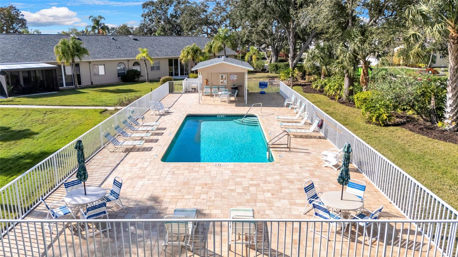 Image 47 of 62 For 6912 Stoneywalk Court