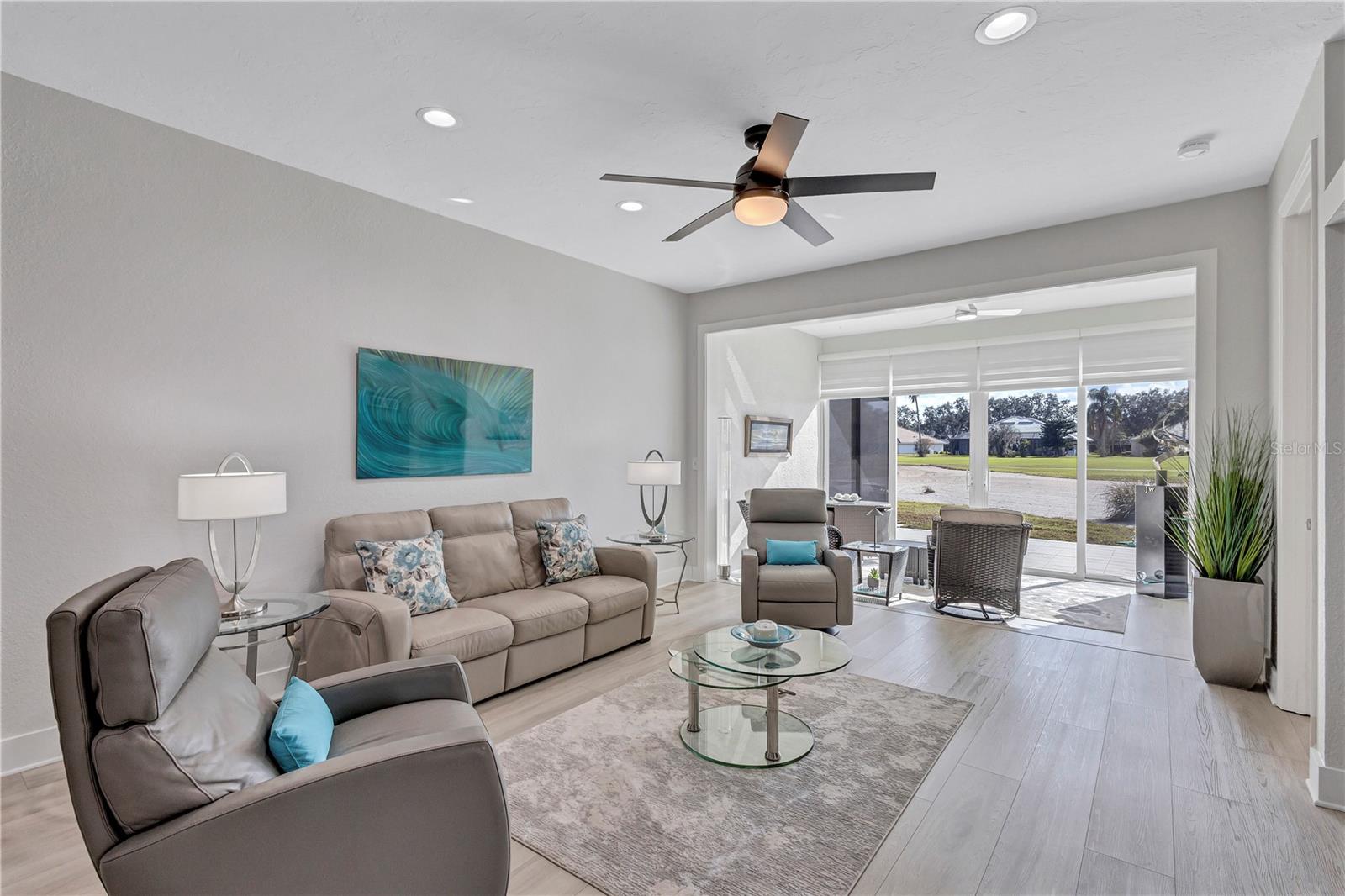 Image 9 of 62 For 6912 Stoneywalk Court