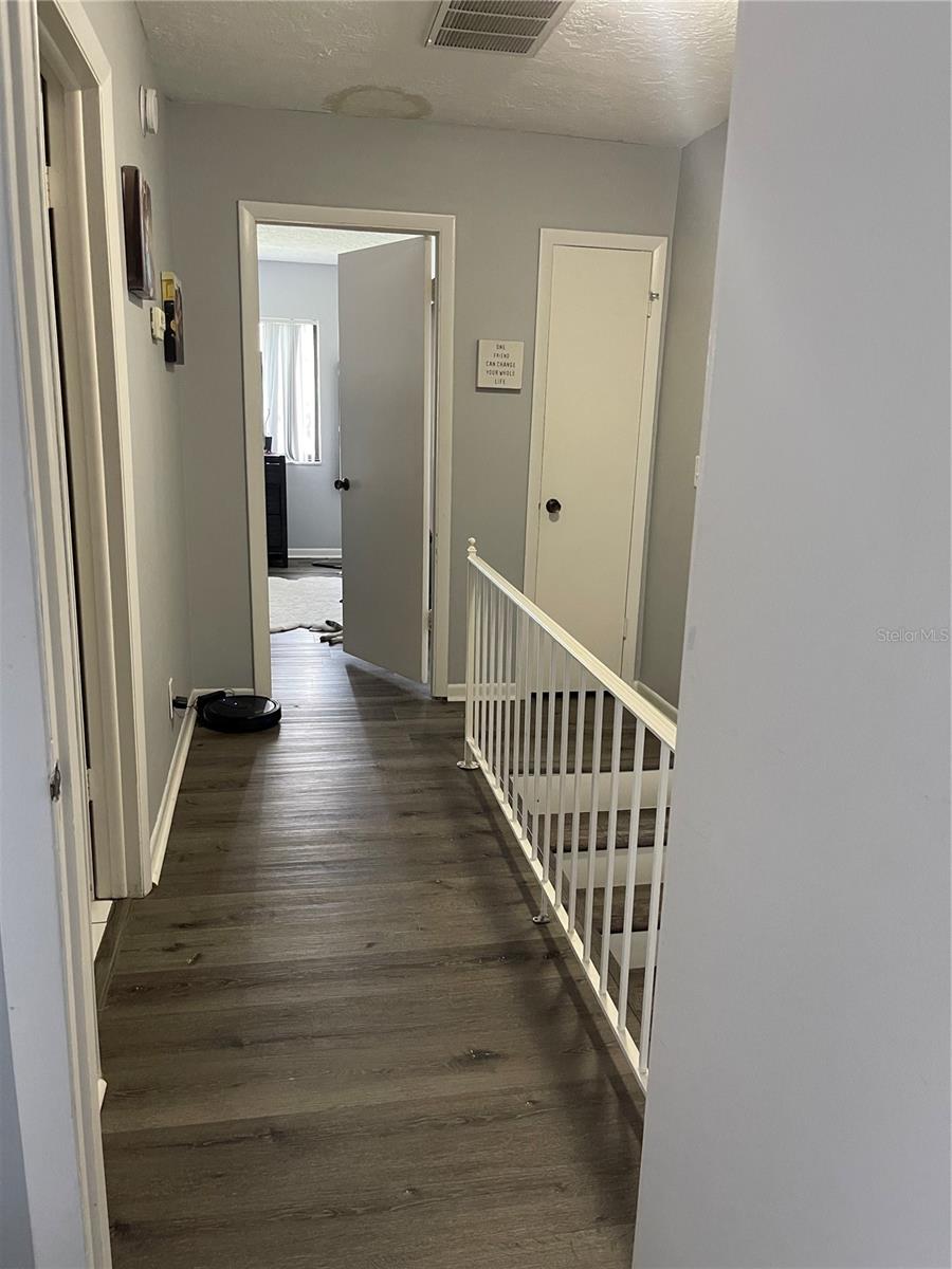 Image 12 of 20 For 8800 Bardmoor Boulevard 23