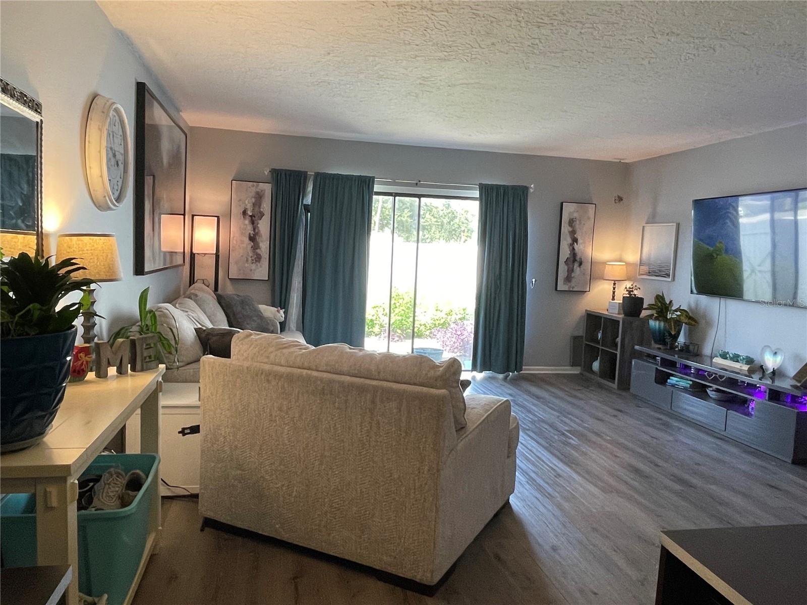 Image 3 of 20 For 8800 Bardmoor Boulevard 23