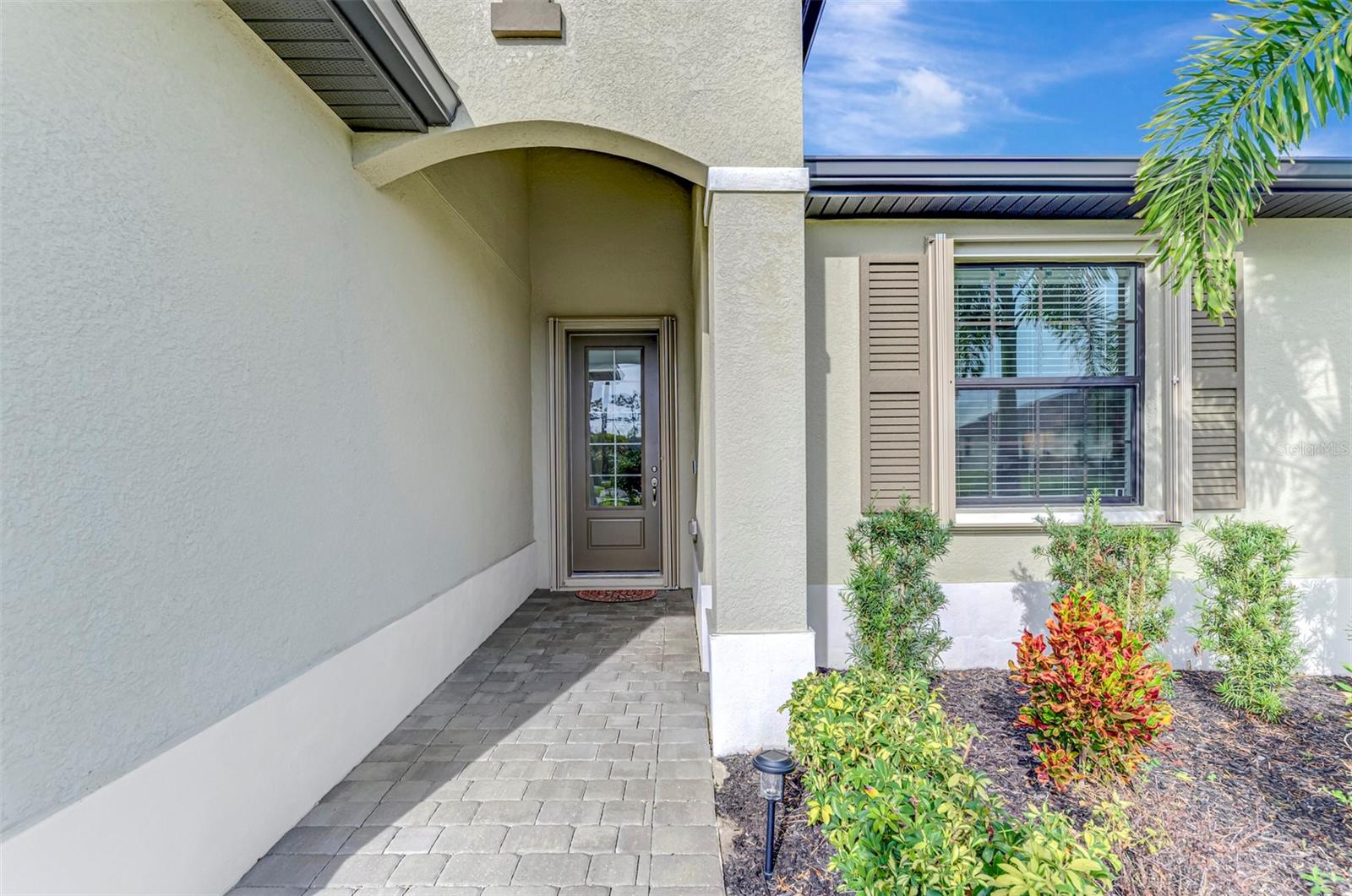 Image 5 of 46 For 1932 Isles Road